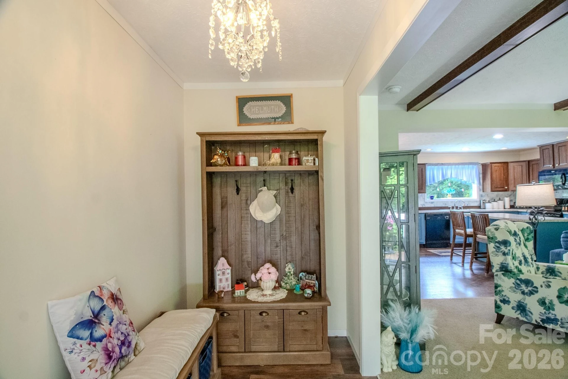76 Patriot Drive - Photo 4