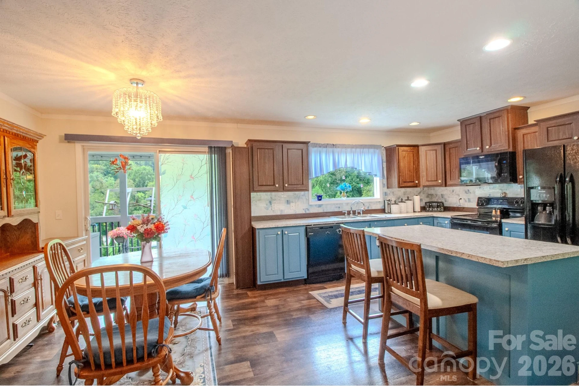 76 Patriot Drive - Photo 8