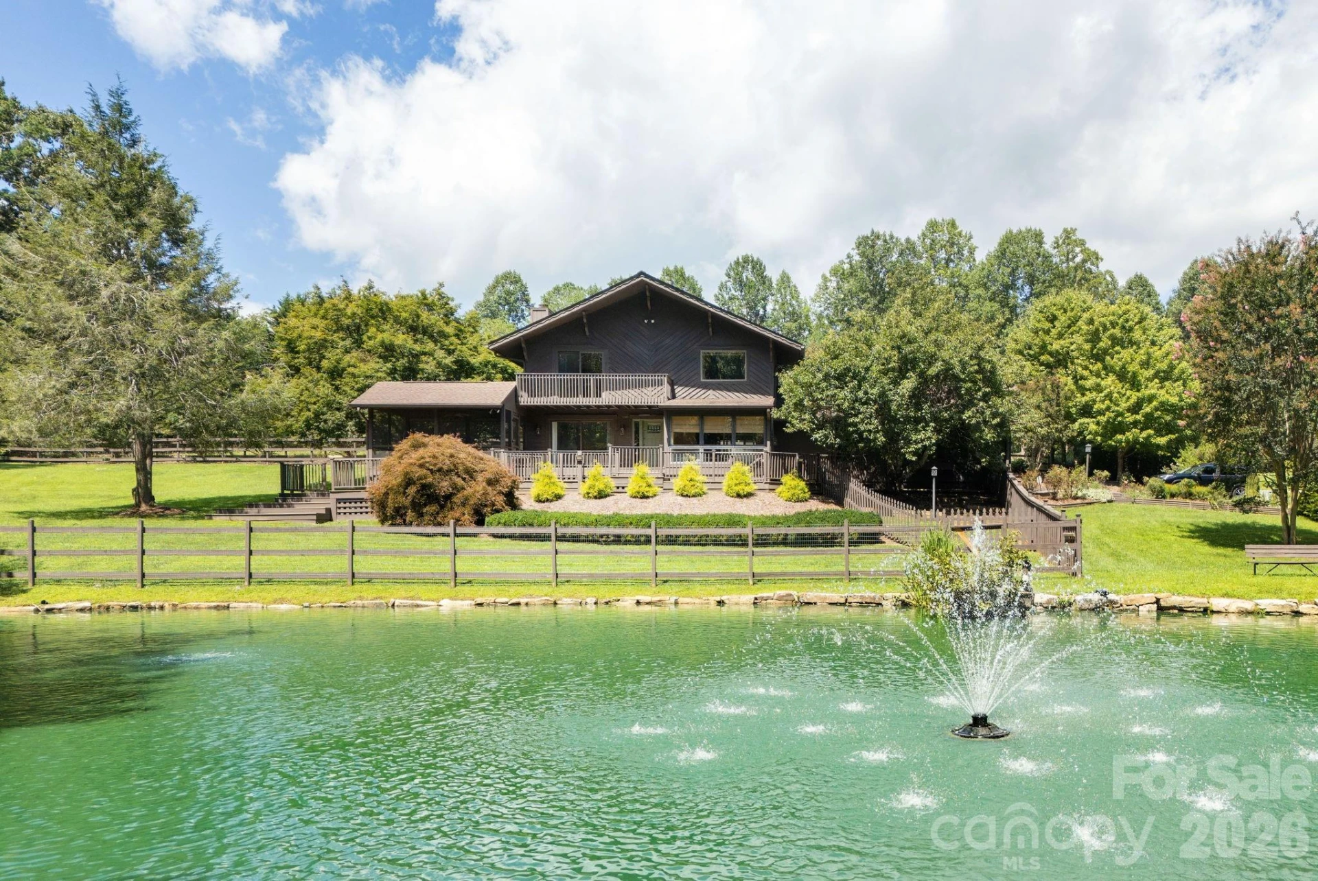 20 Spring Lake Drive - Photo 3