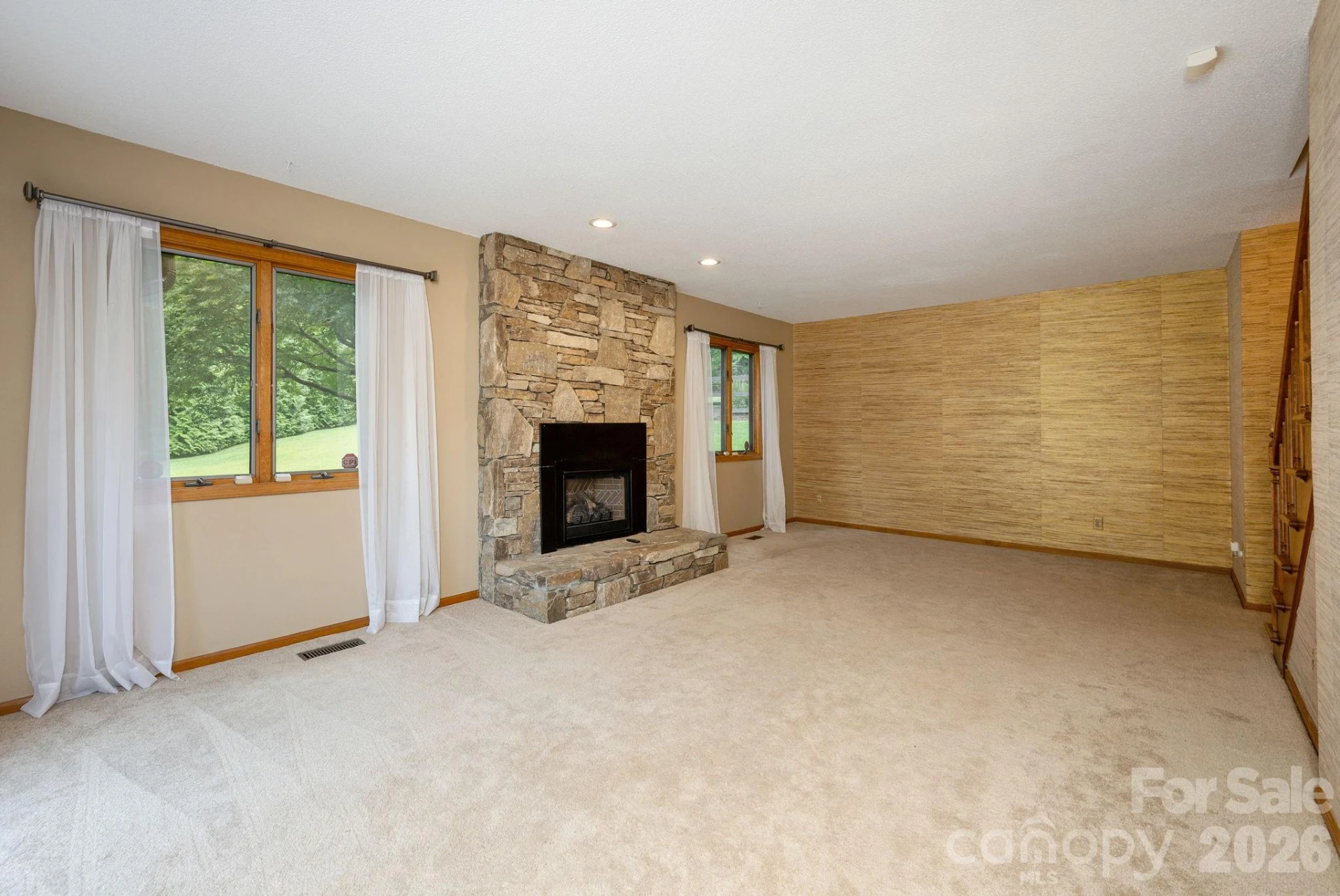 20 Spring Lake Drive - Photo 9