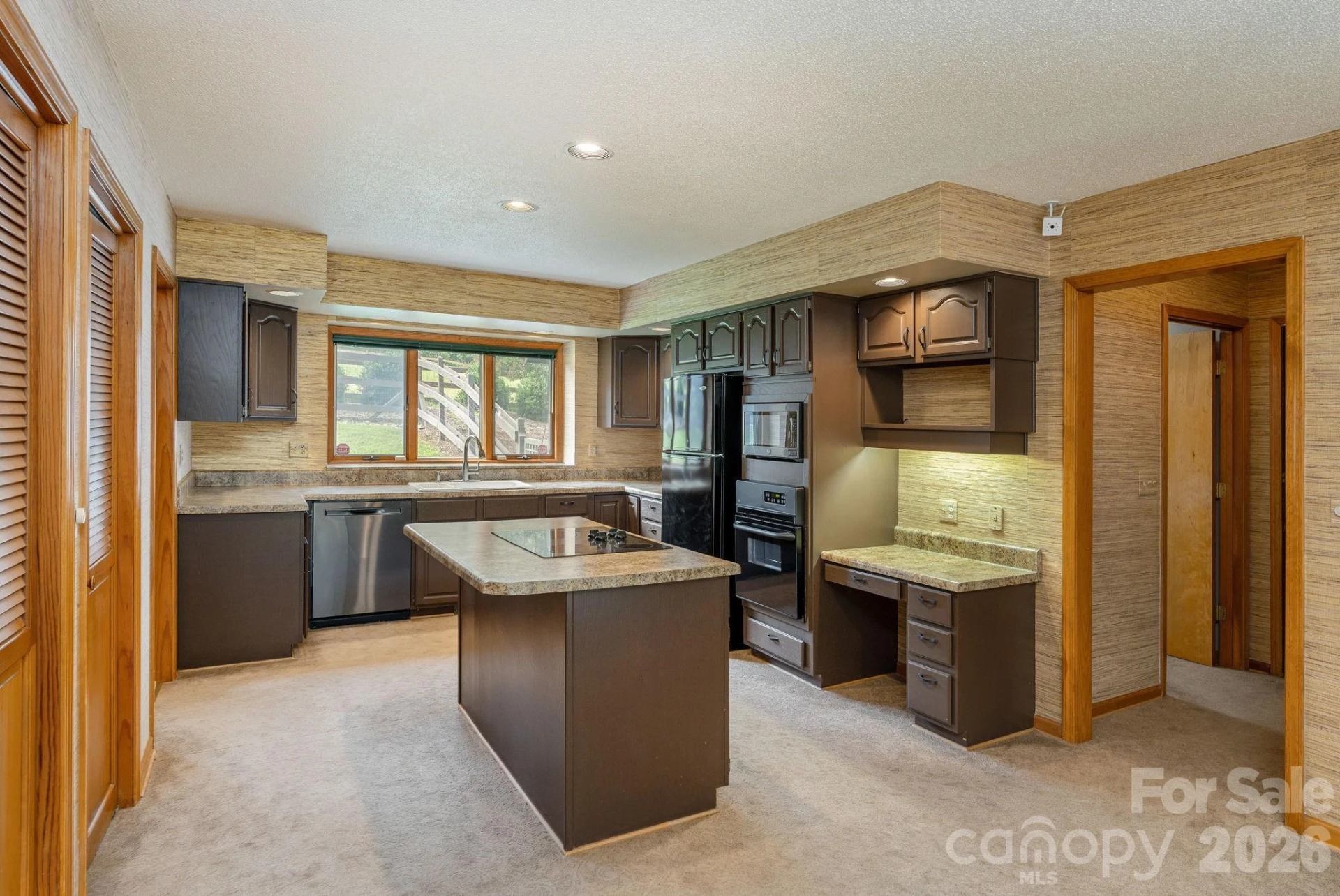 20 Spring Lake Drive - Photo 10