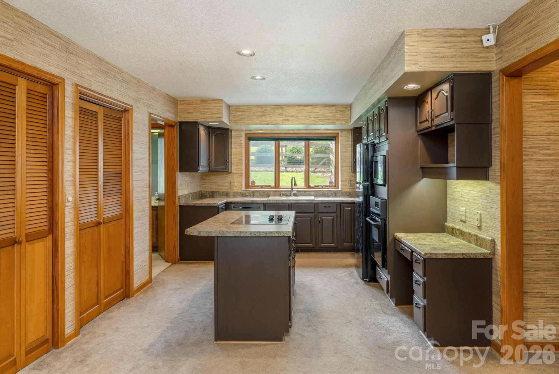 20 Spring Lake Drive - Photo 11