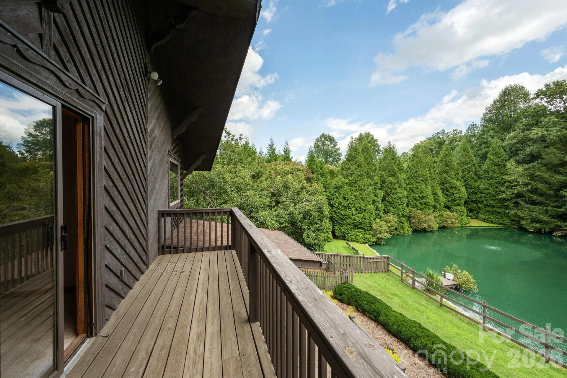 20 Spring Lake Drive - Photo 17