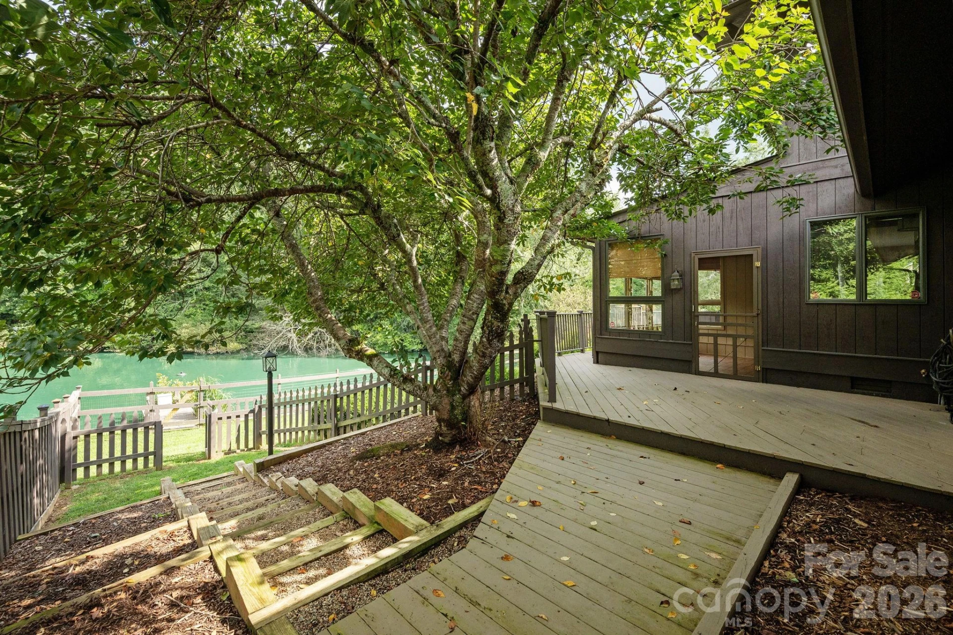 20 Spring Lake Drive - Photo 25