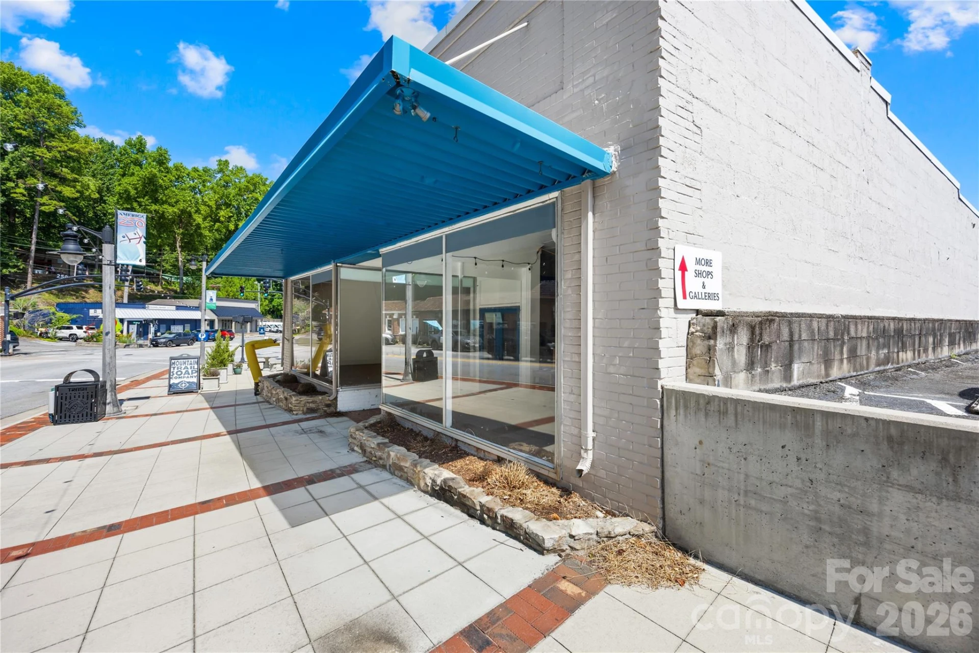 148,152,158 N Trade Street - Photo 5