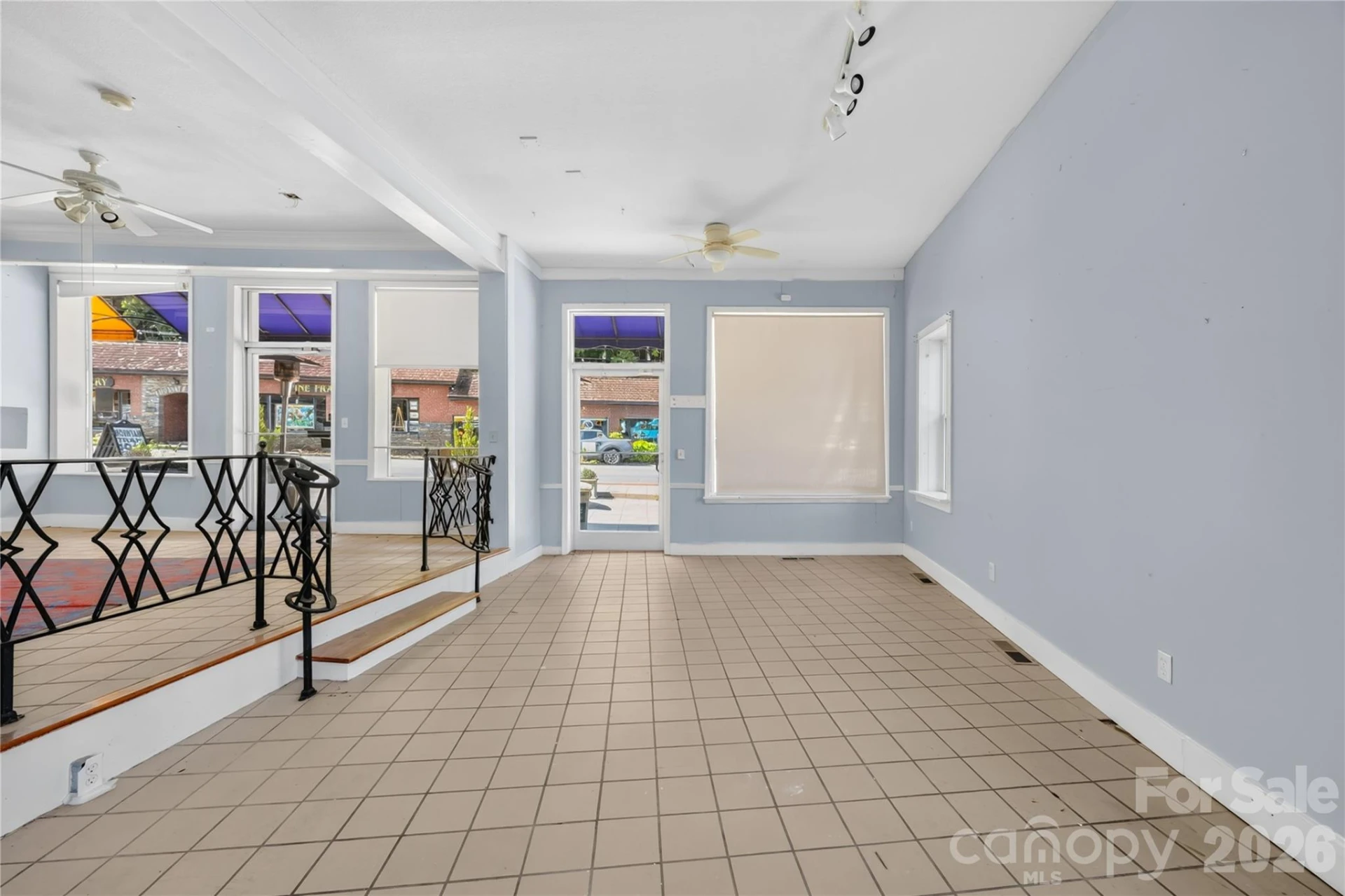 148,152,158 N Trade Street - Photo 16