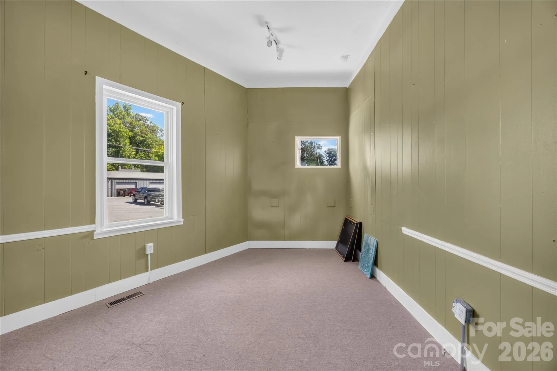 148,152,158 N Trade Street - Photo 19