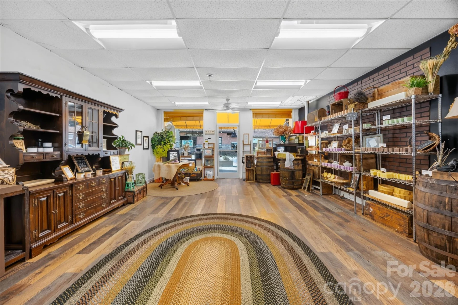 148,152,158 N Trade Street - Photo 25