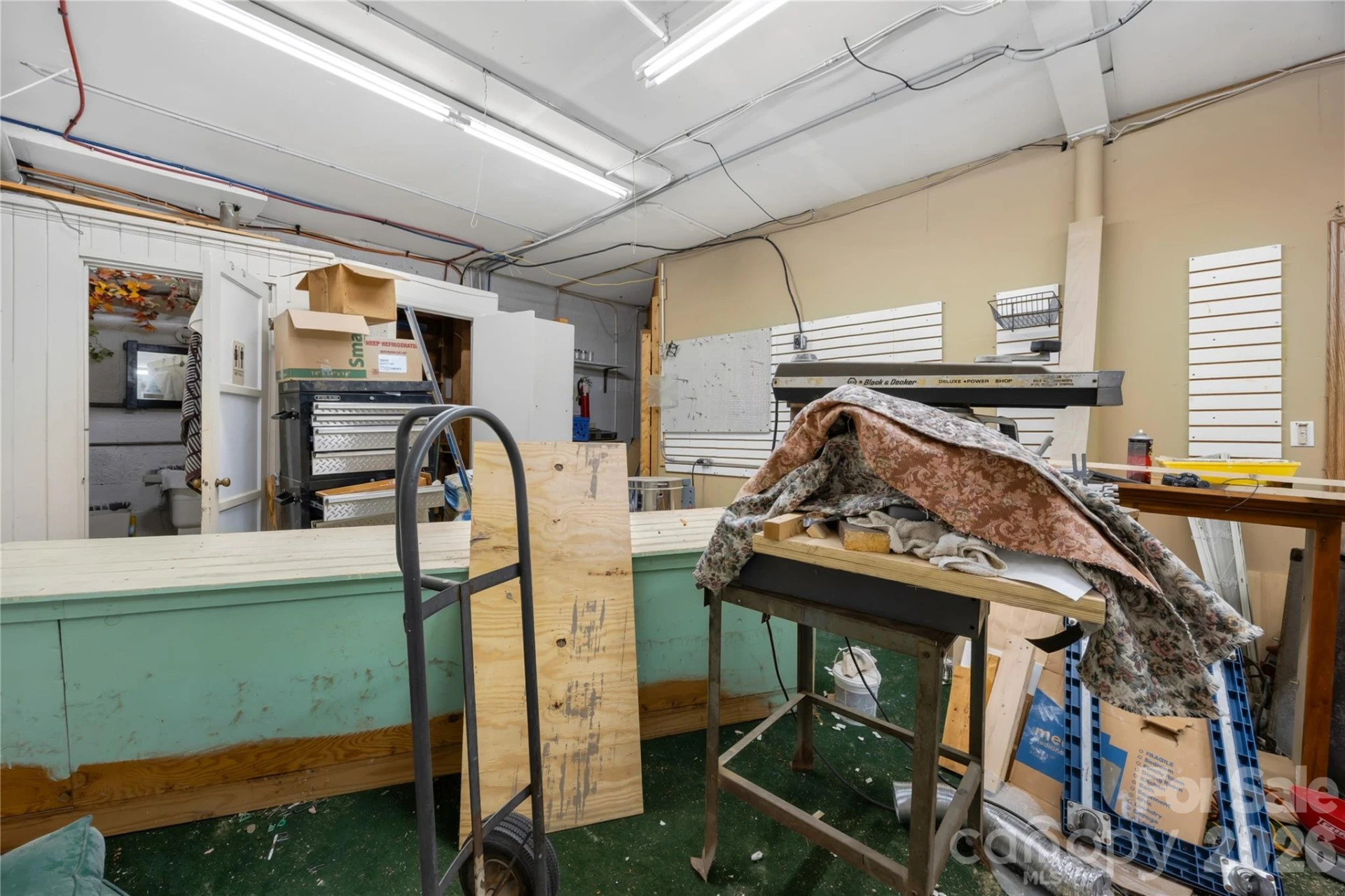 148,152,158 N Trade Street - Photo 39