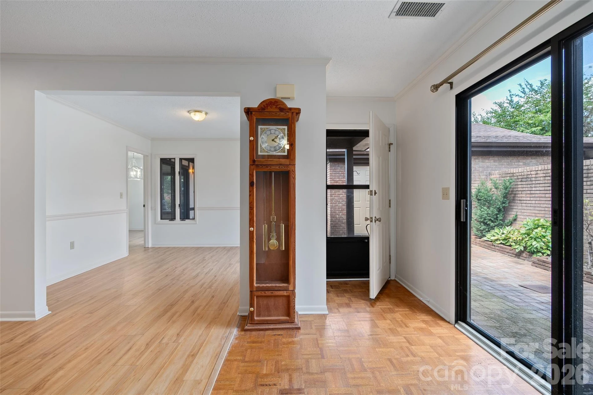 26 Lodge Lane - Photo 5