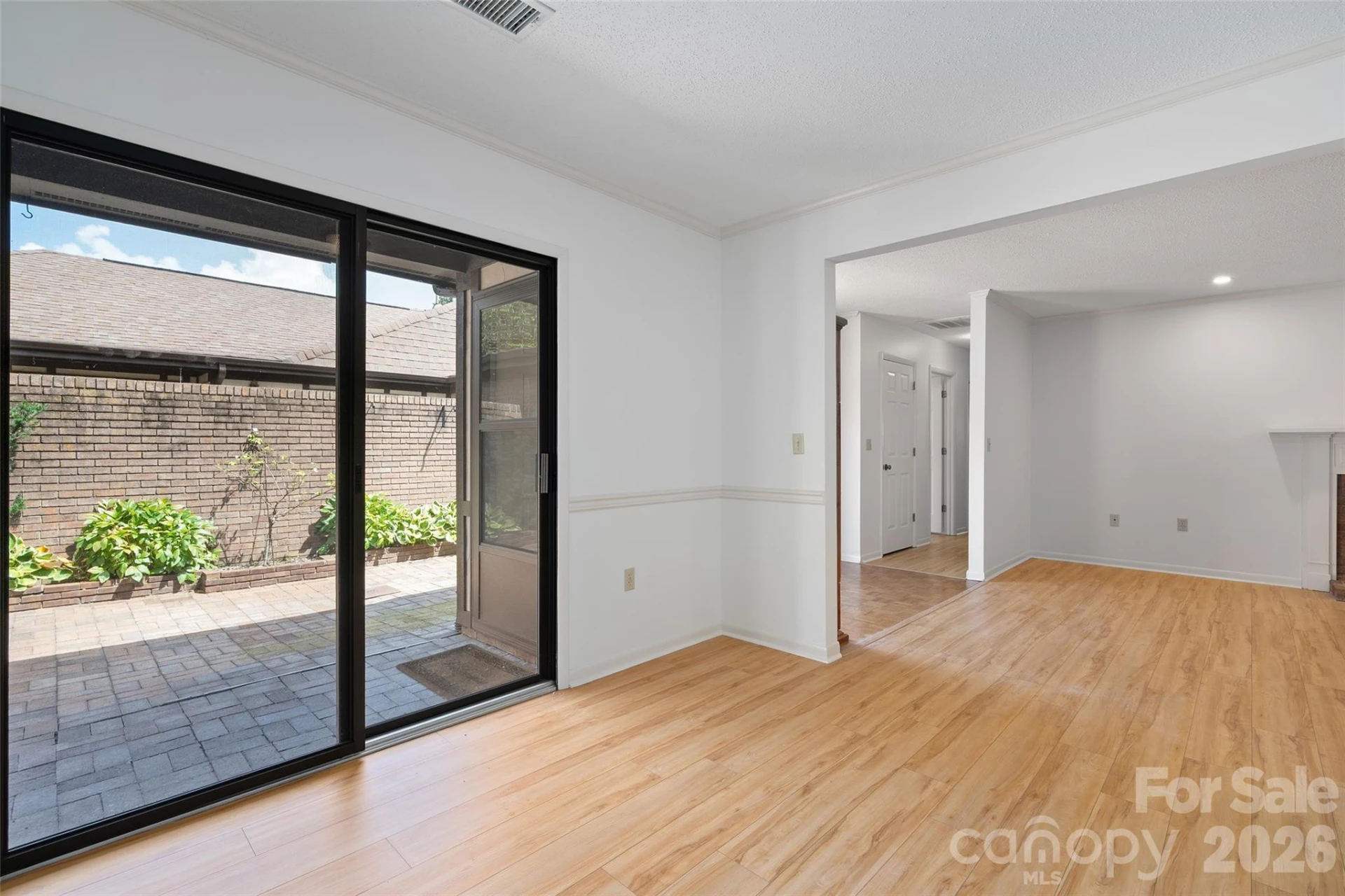 26 Lodge Lane - Photo 9