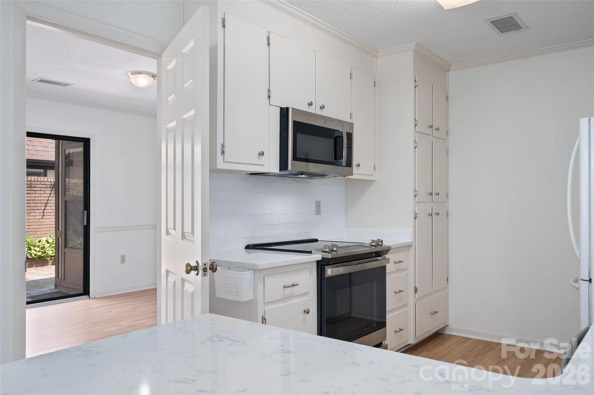 26 Lodge Lane - Photo 13