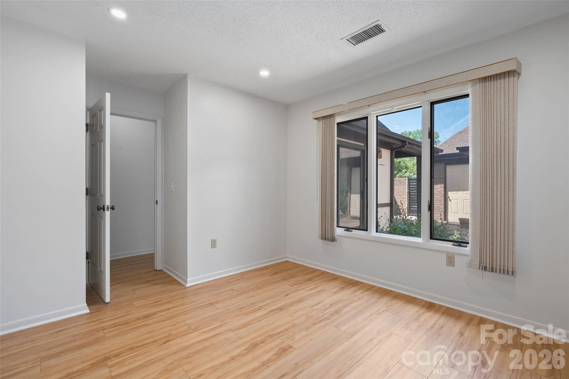 26 Lodge Lane - Photo 16