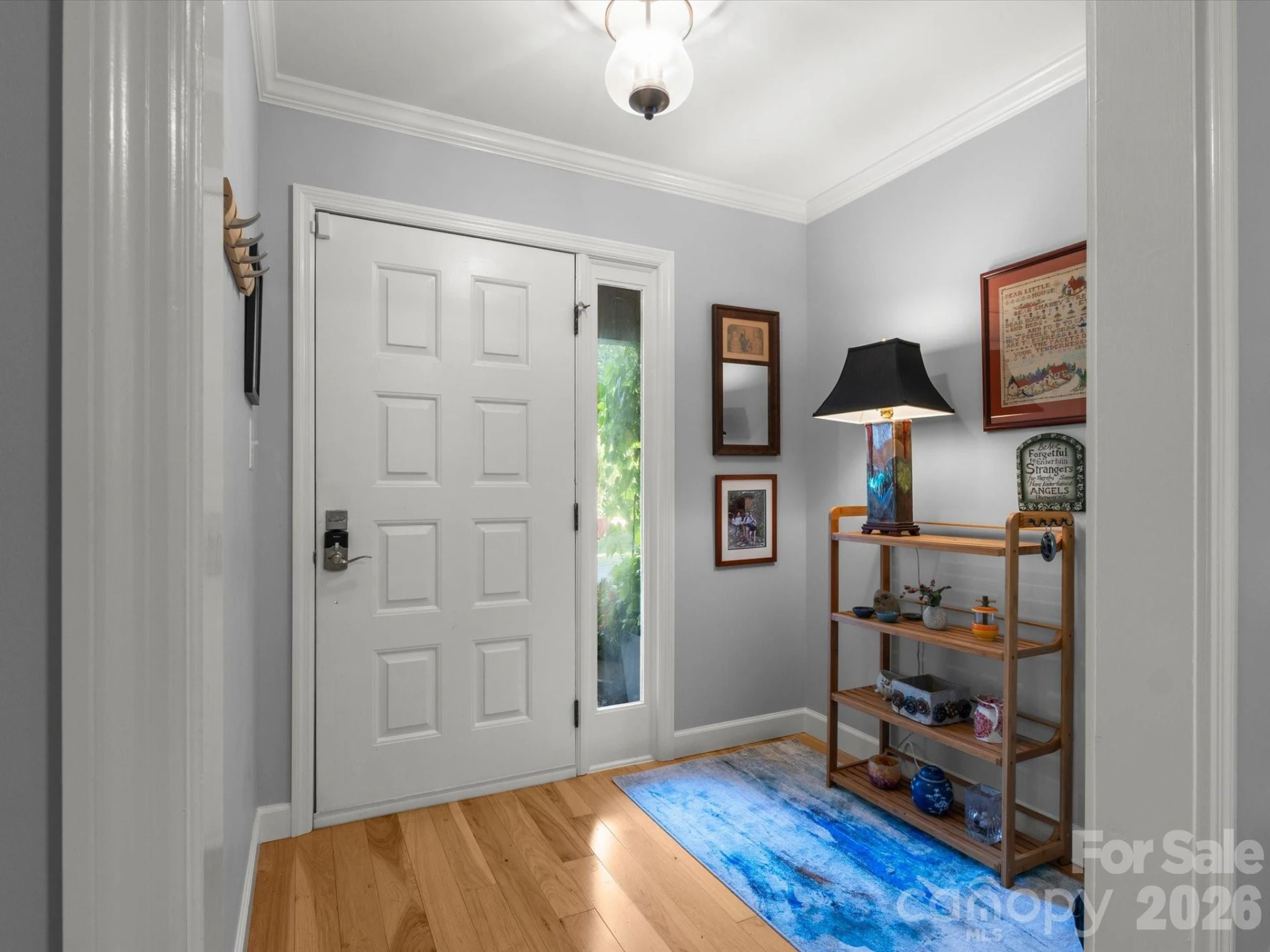 110 Aurora Drive - Photo 4
