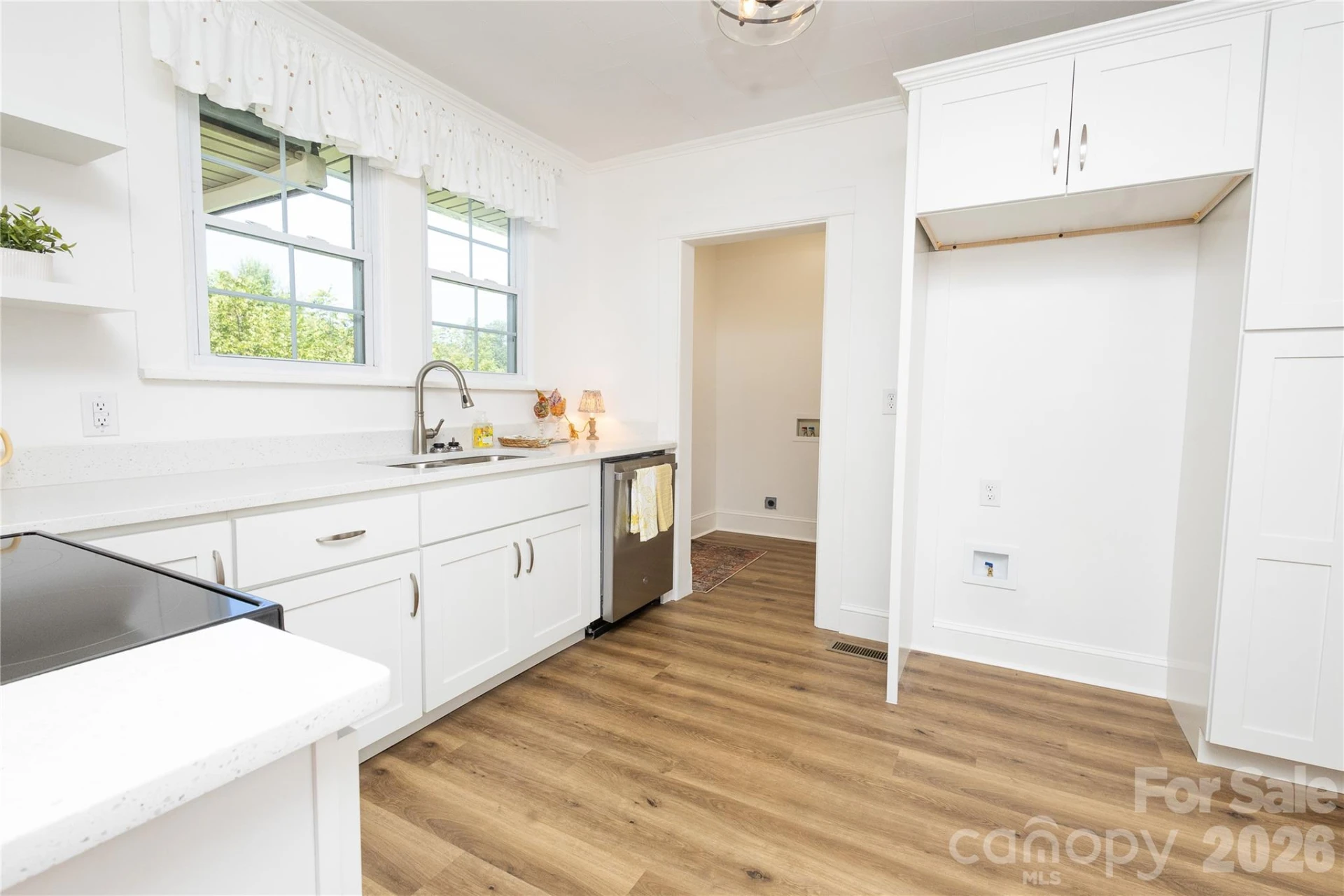 346 Park Avenue - Photo 23