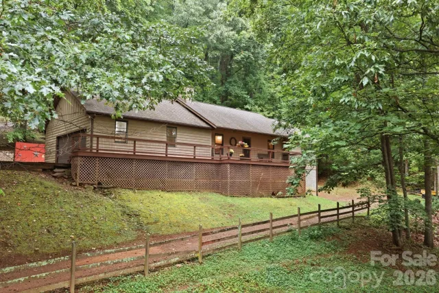 1424 Big Cove Road, Waynesville, NC, 28786