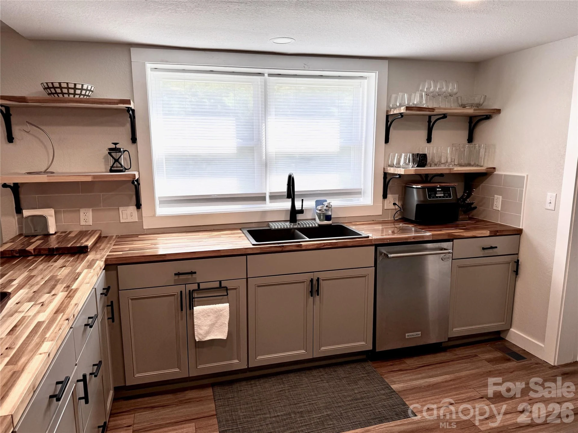 255 Dix Creek No 1 Road - Photo 19