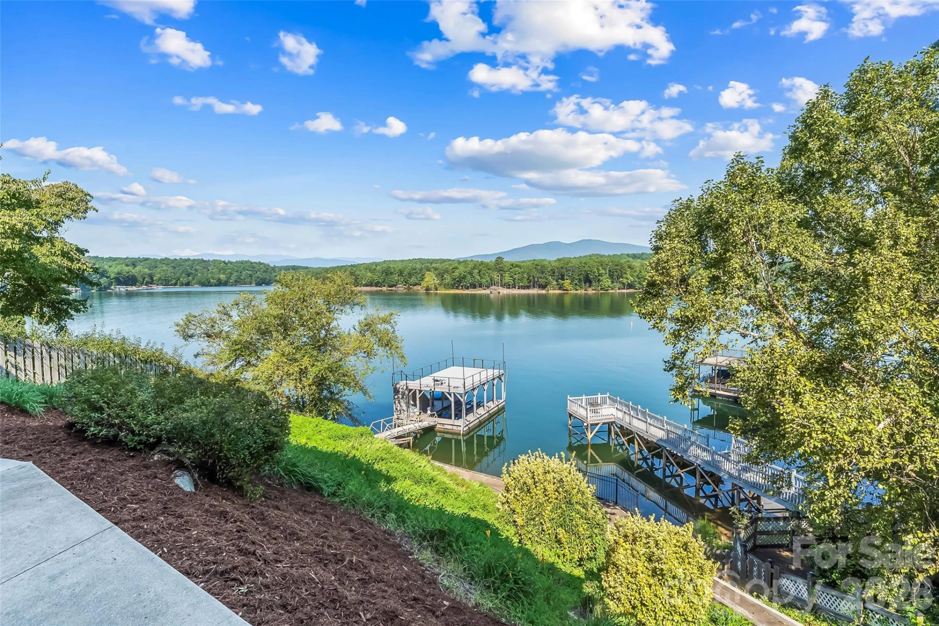 501 Lake Club Drive - Photo 8