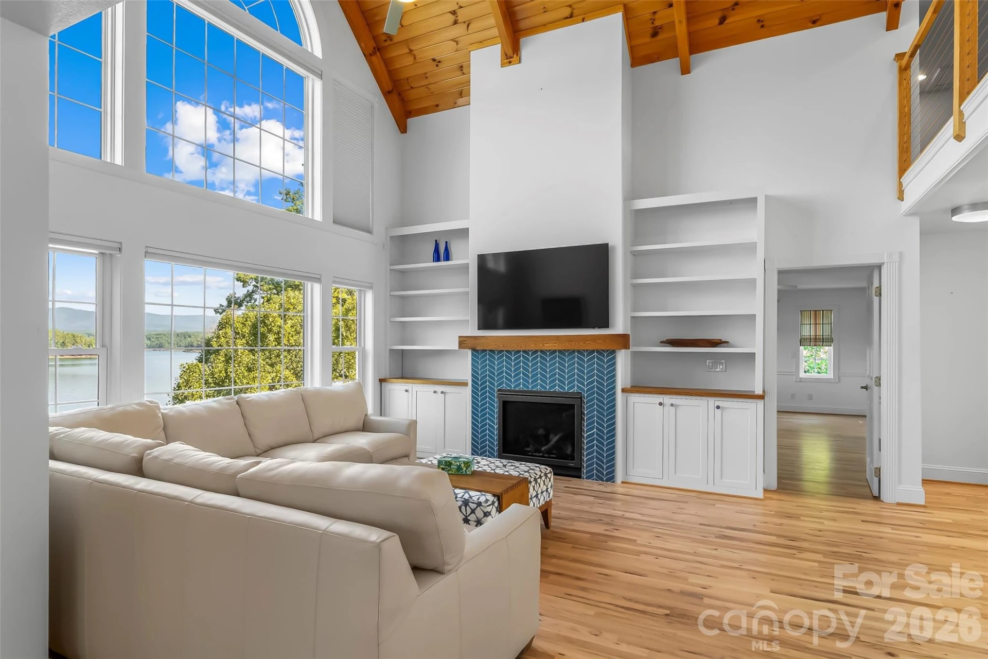 501 Lake Club Drive - Photo 15
