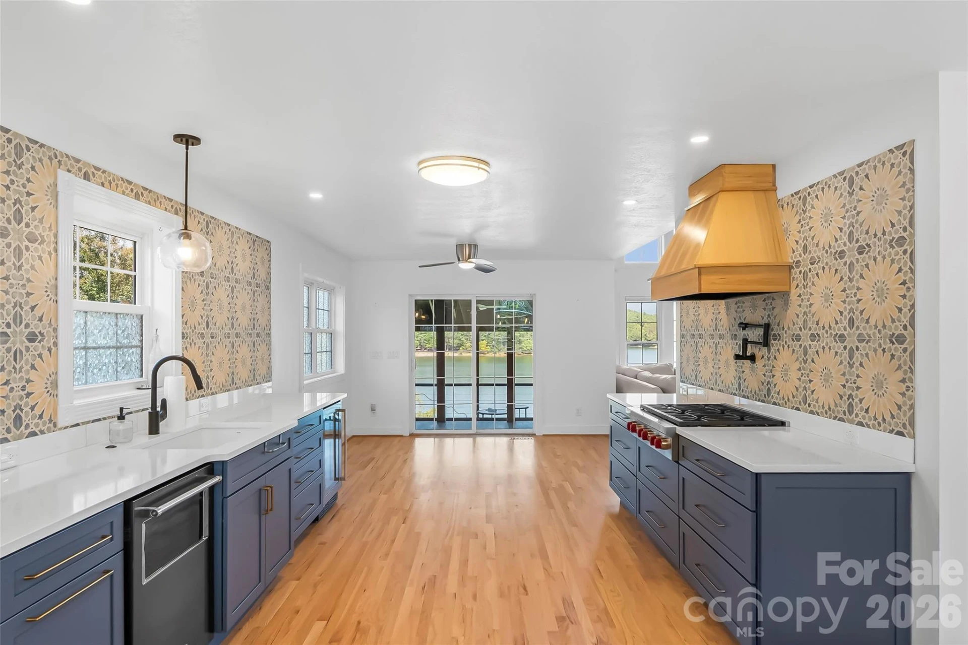501 Lake Club Drive - Photo 17