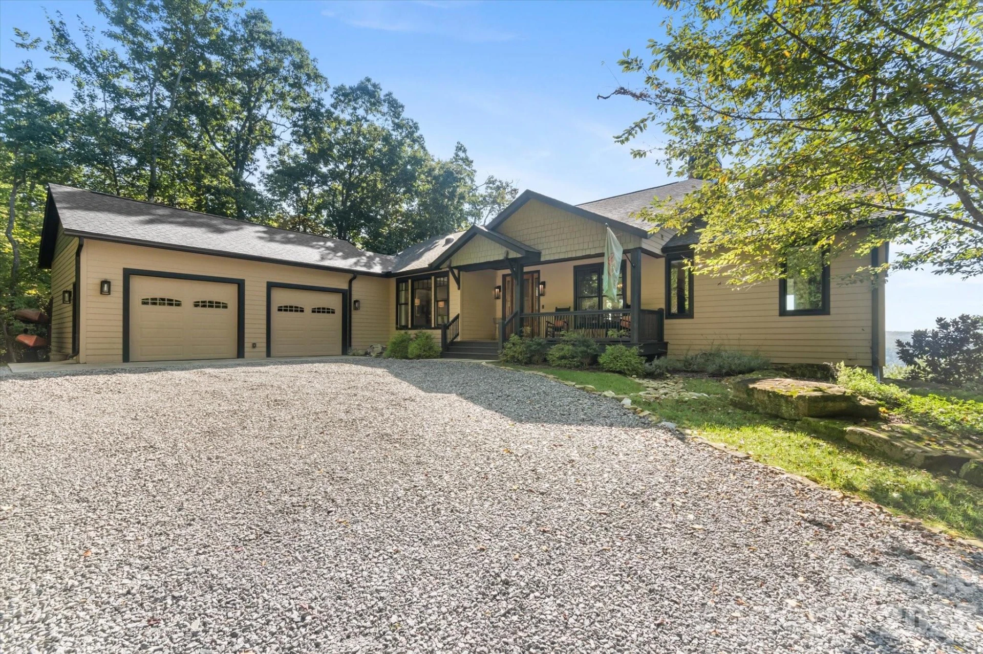 61 Firefly Lane