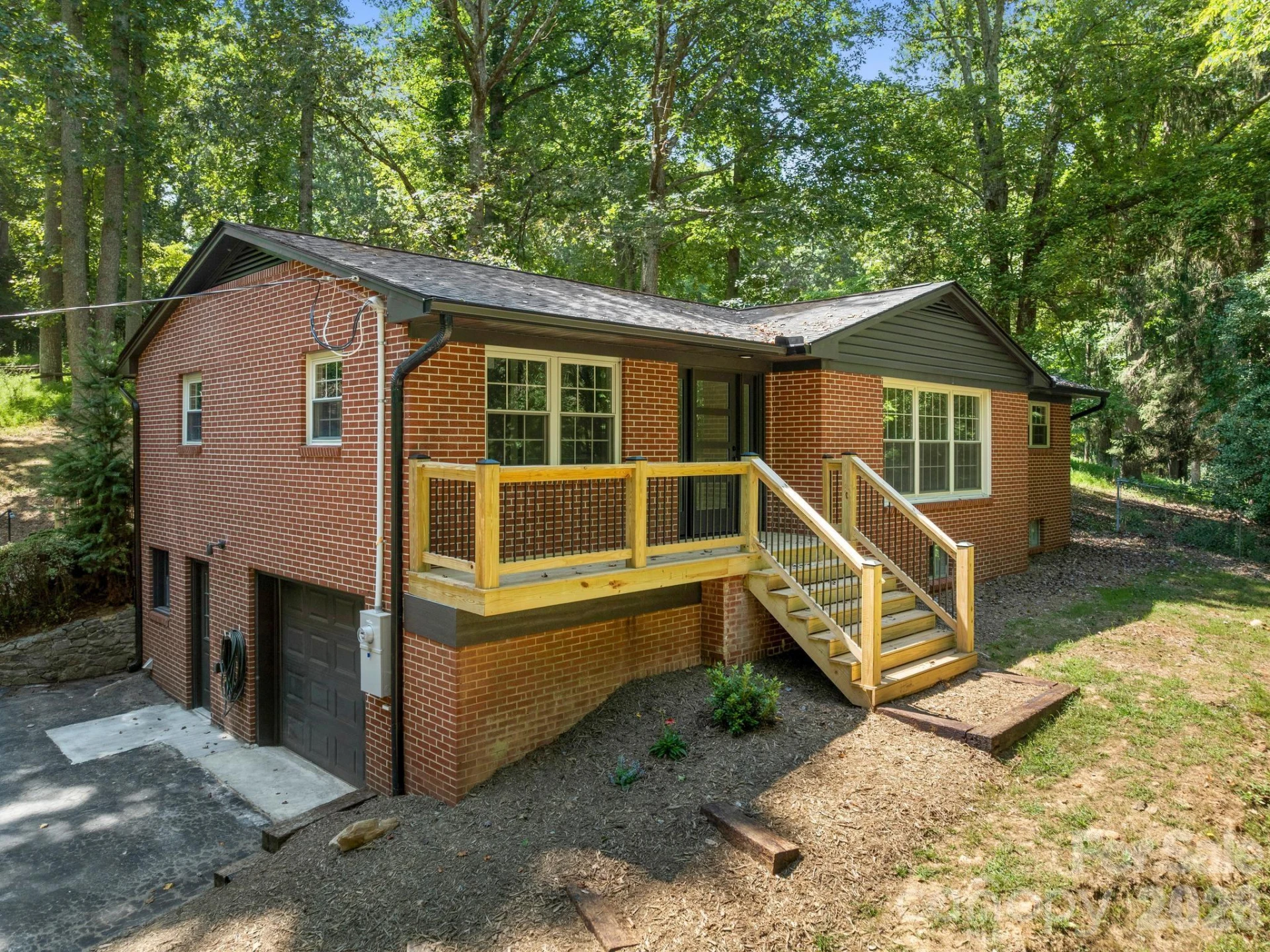 340 School Road - Photo 4