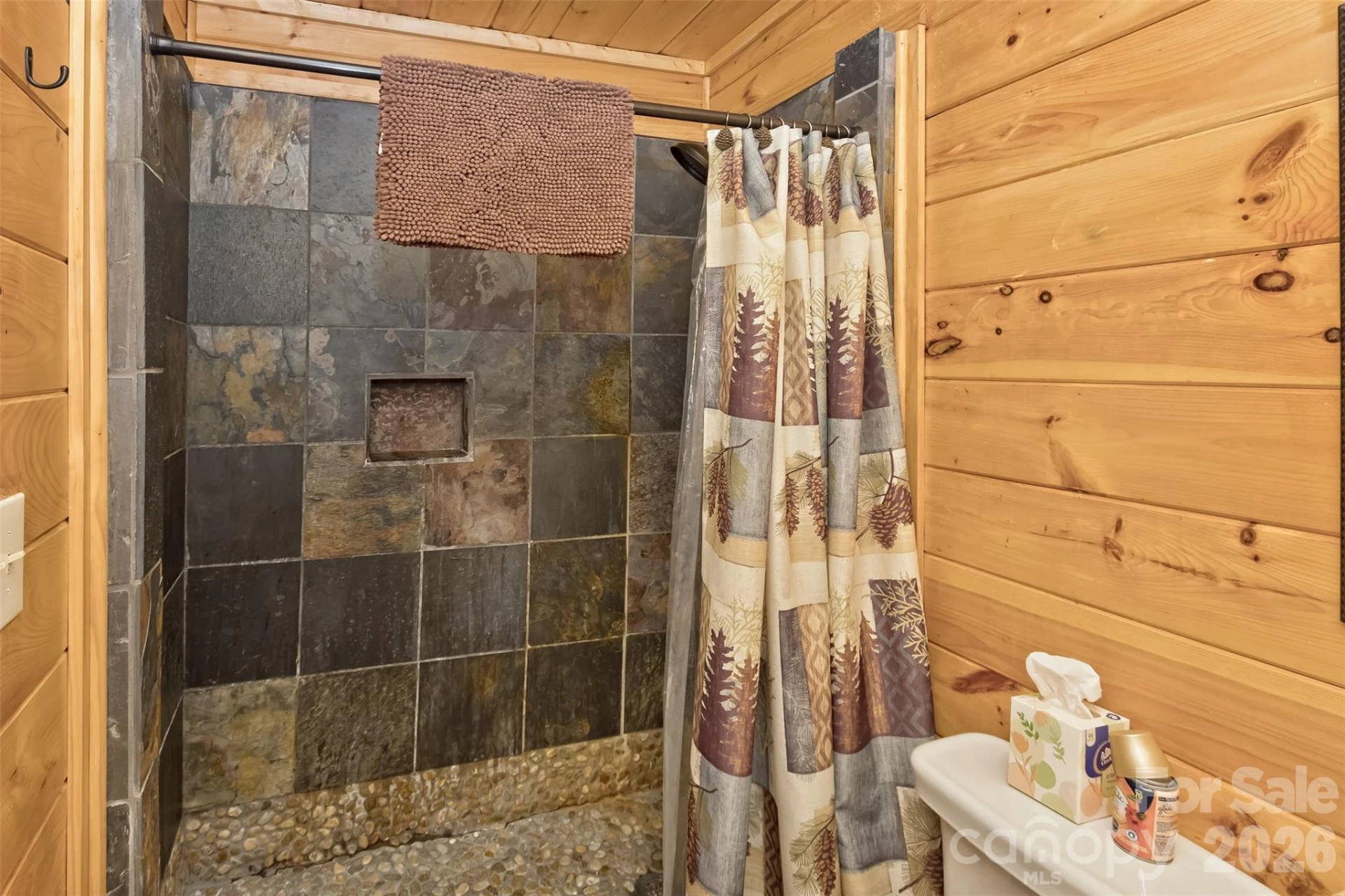 153 Tall Oaks Drive - Photo 32