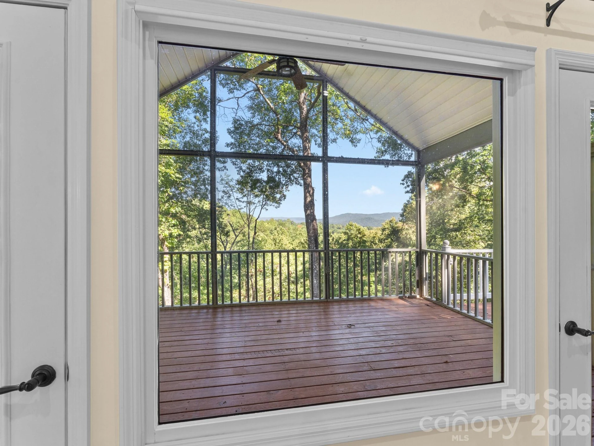 1001 Stone Drive - Photo 5