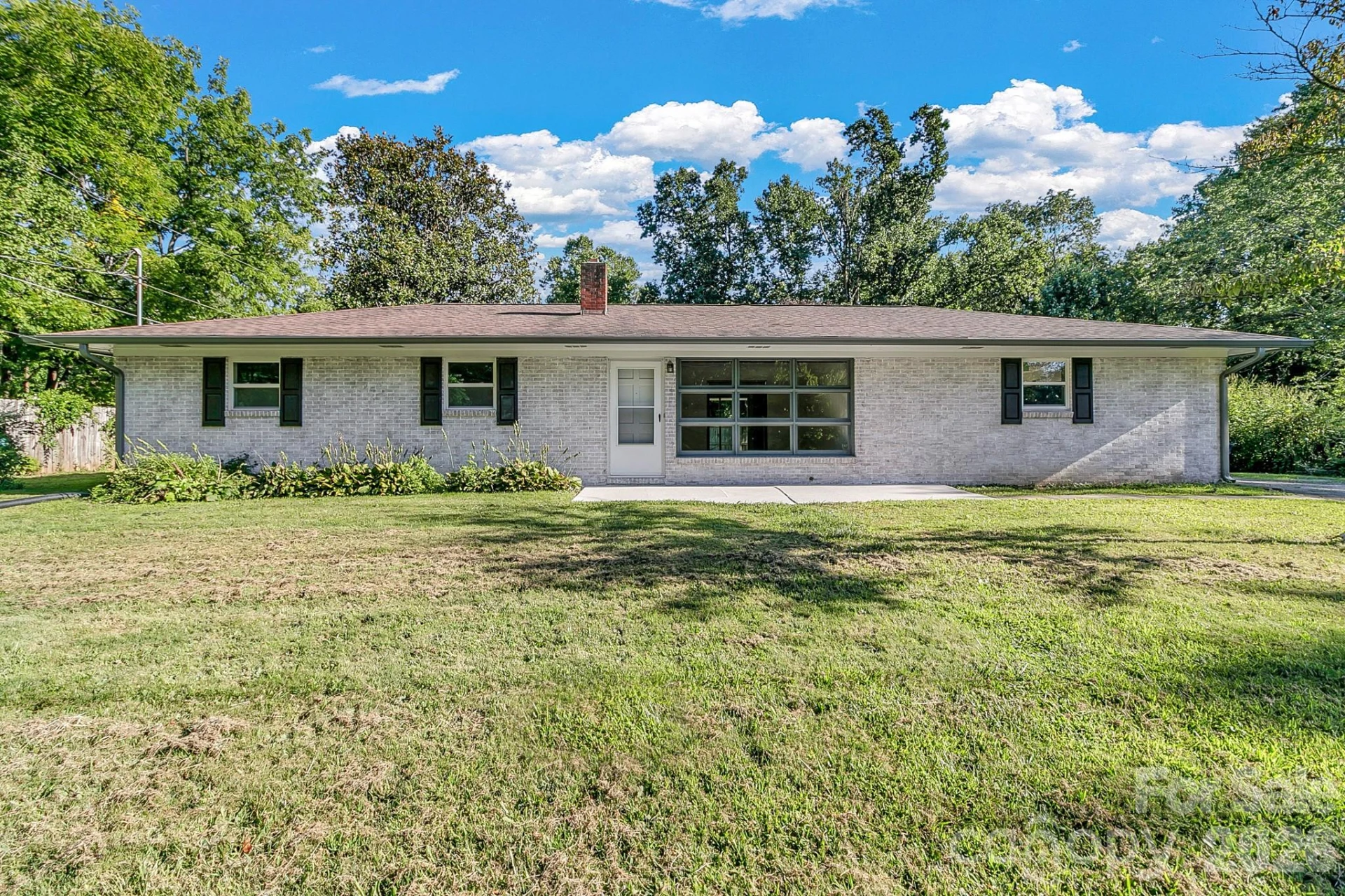 25 Hickory Tree Road - Photo 2
