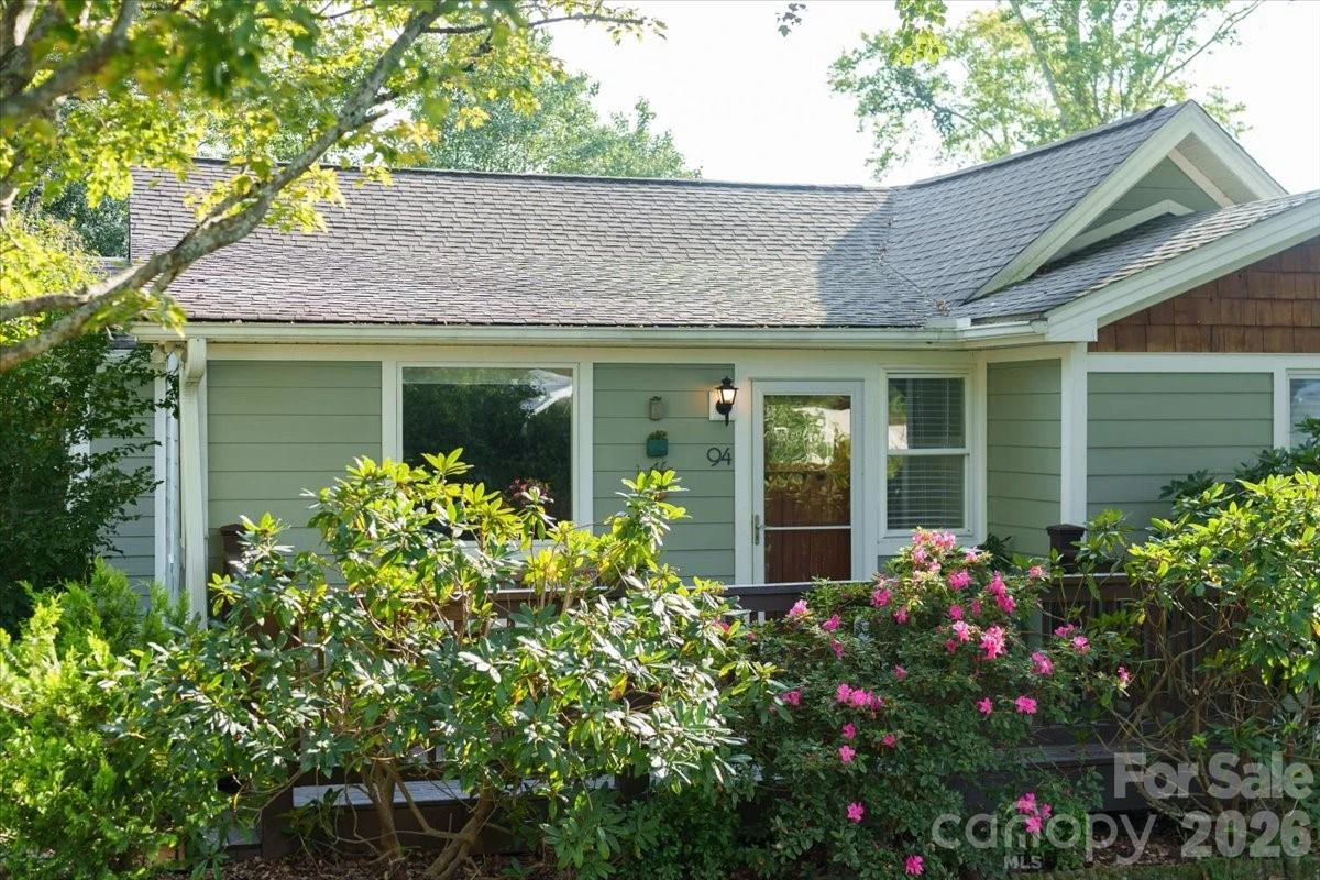 94 Pressley Avenue - Photo 2