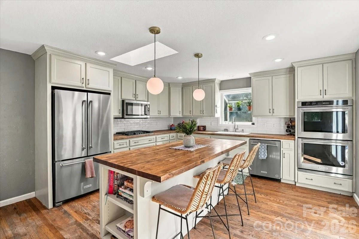 94 Pressley Avenue - Photo 14