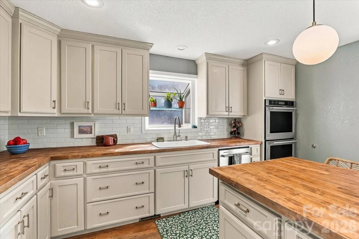 94 Pressley Avenue - Photo 18