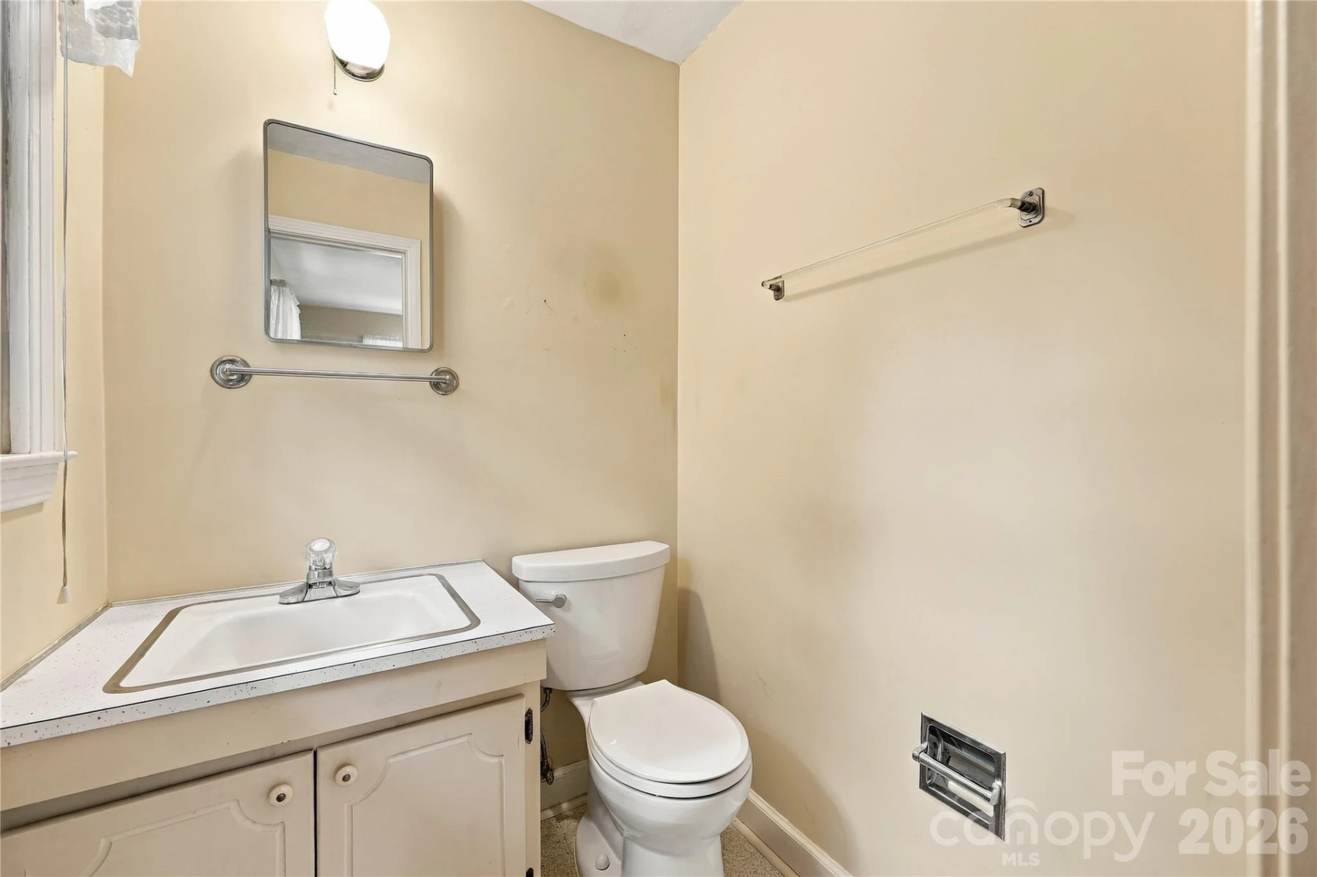 1641 Camelot Drive - Photo 11