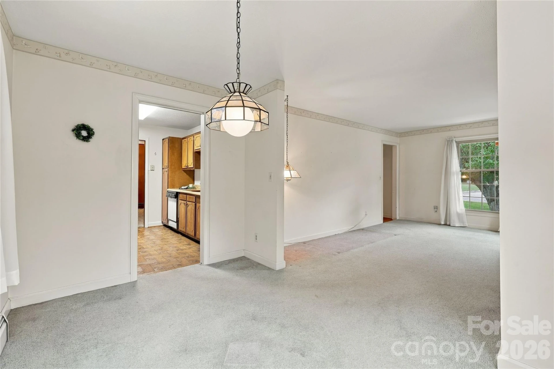 1641 Camelot Drive - Photo 15