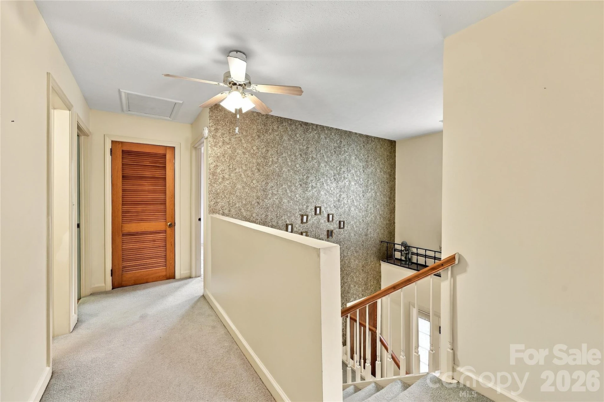 1641 Camelot Drive - Photo 21