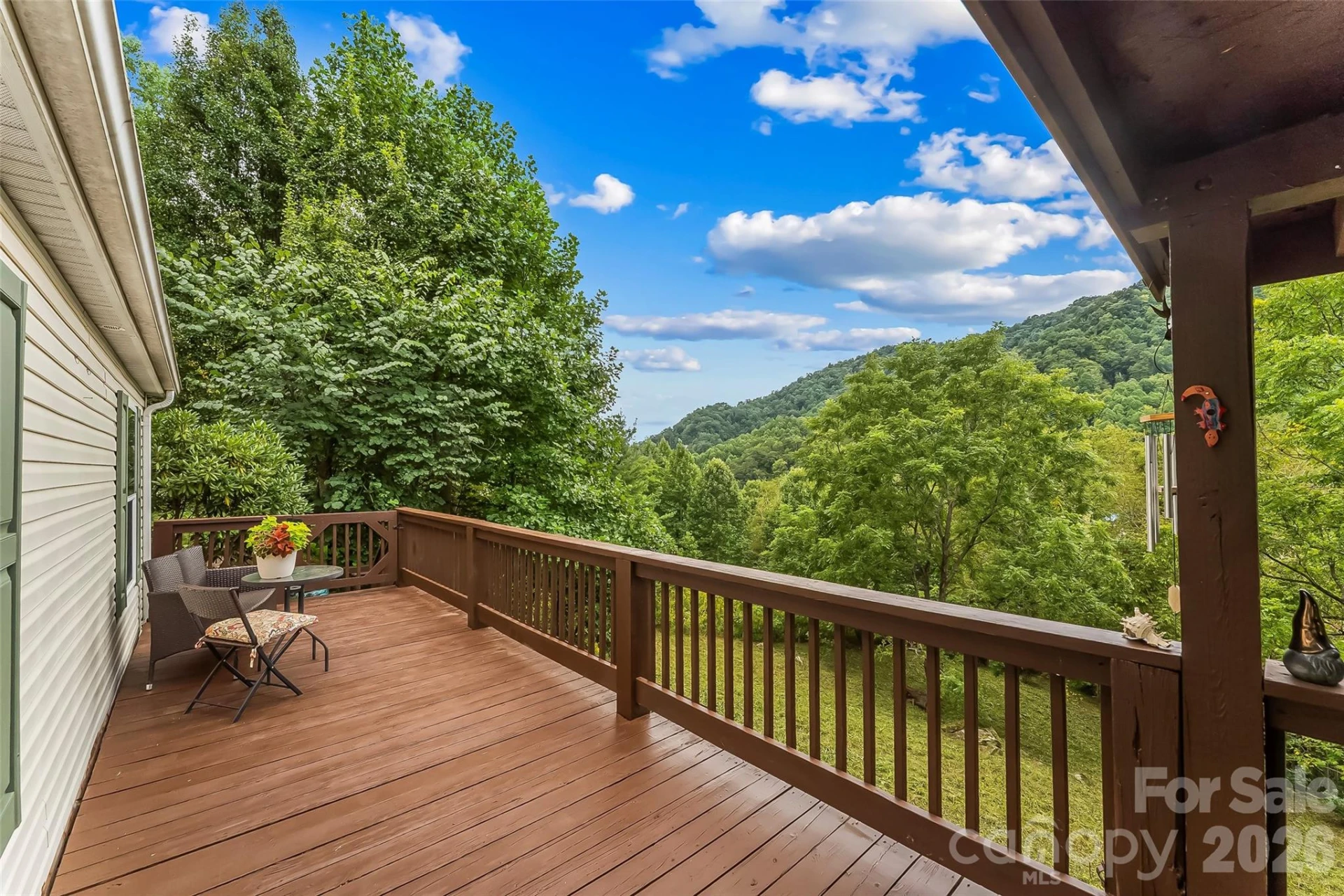 245 Merry Way - Photo 2