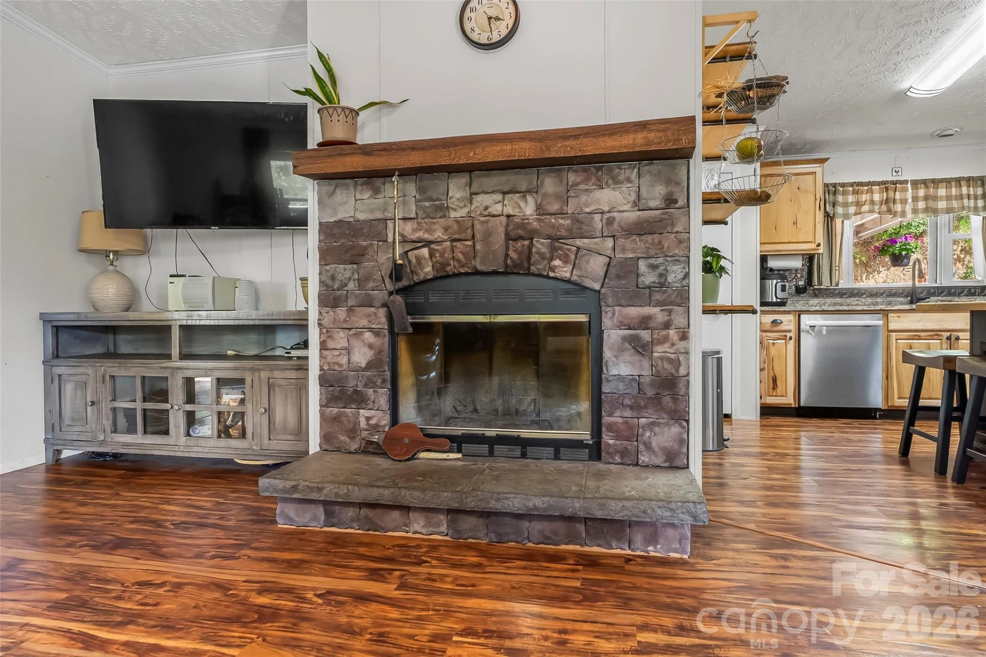 245 Merry Way - Photo 9