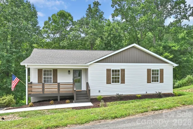 157 Scarlett Ridge Drive, Marshall, NC, 28753