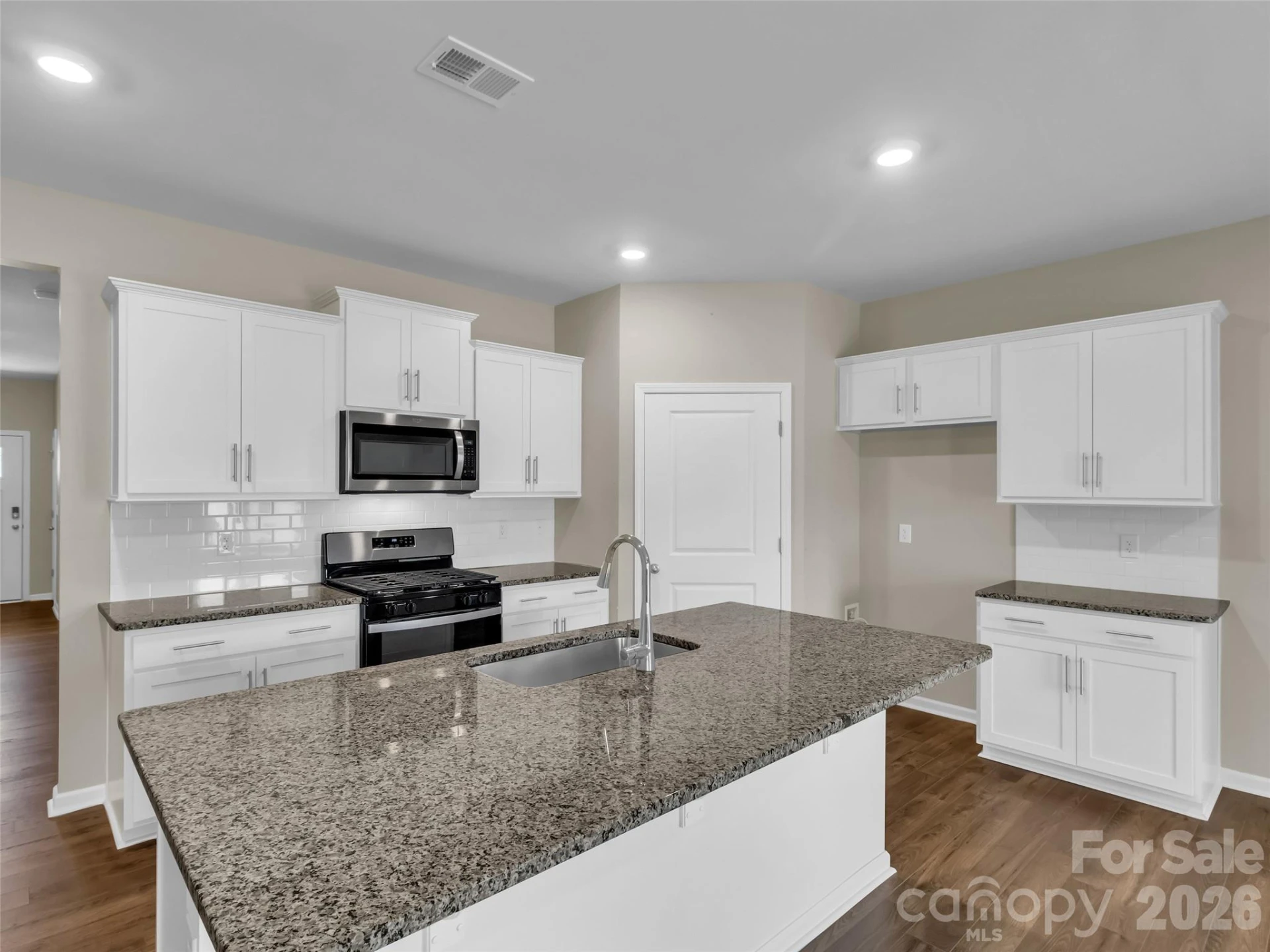 61 Woodvale Drive - Photo 5