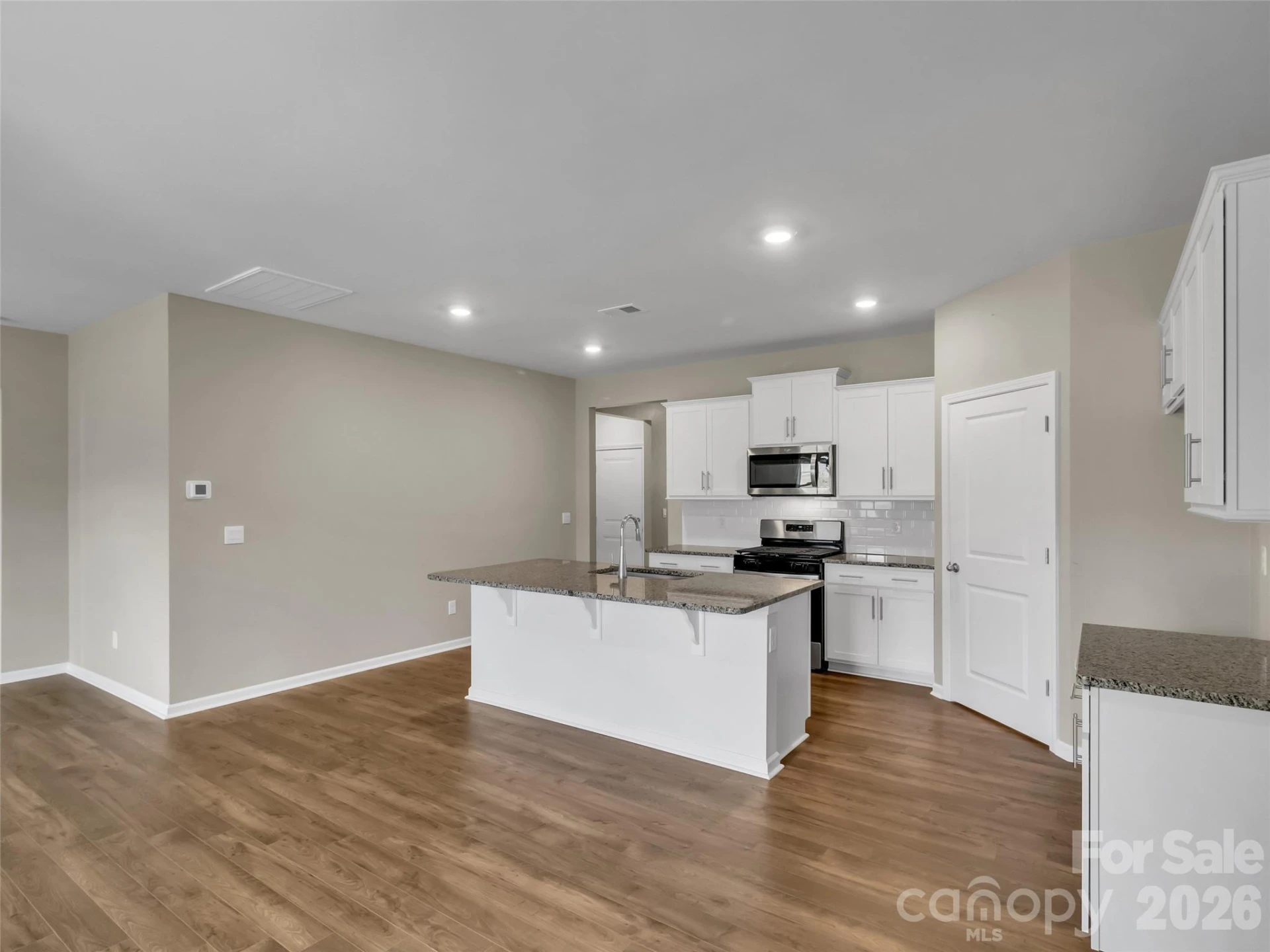 61 Woodvale Drive - Photo 6