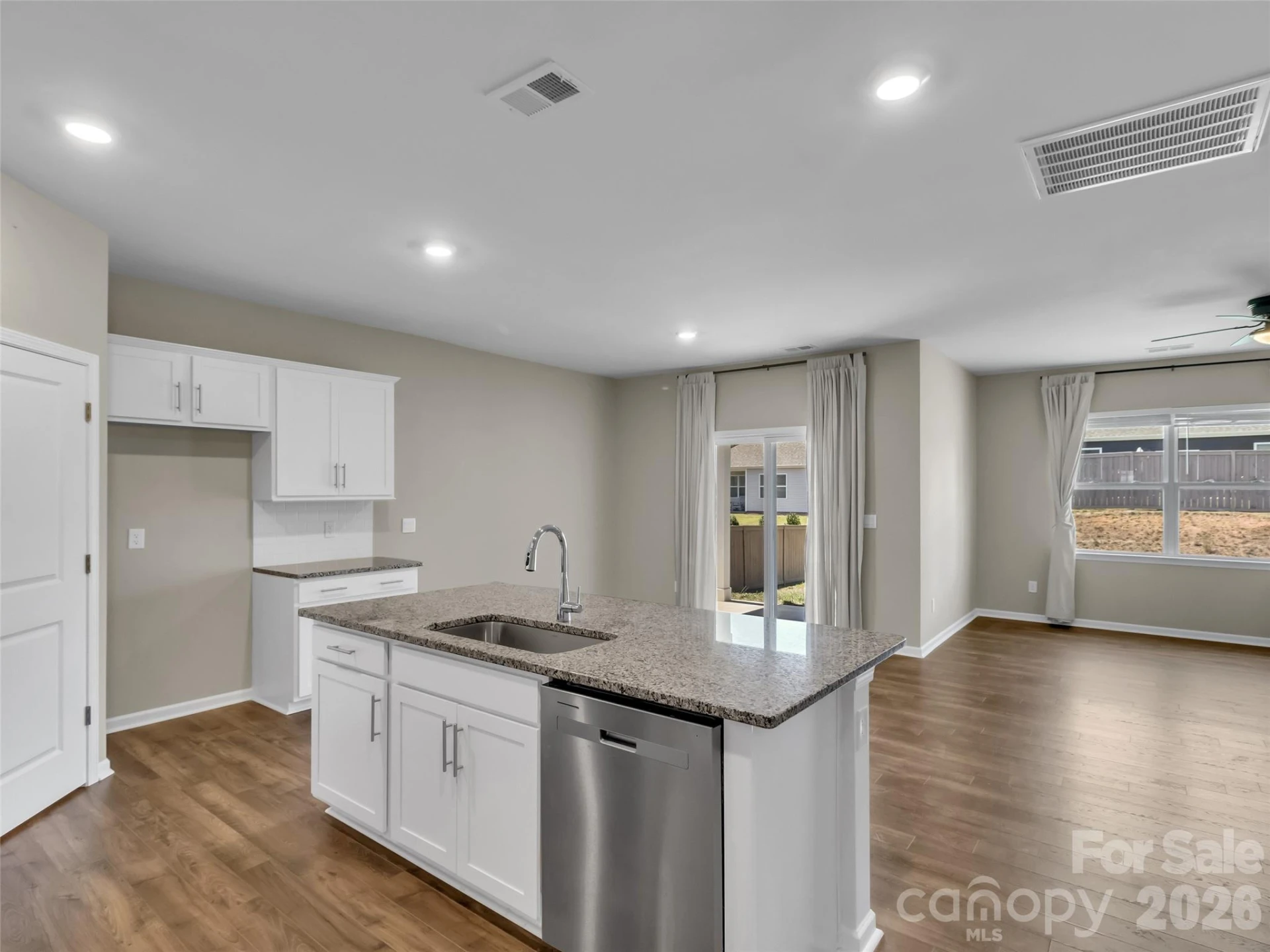 61 Woodvale Drive - Photo 7