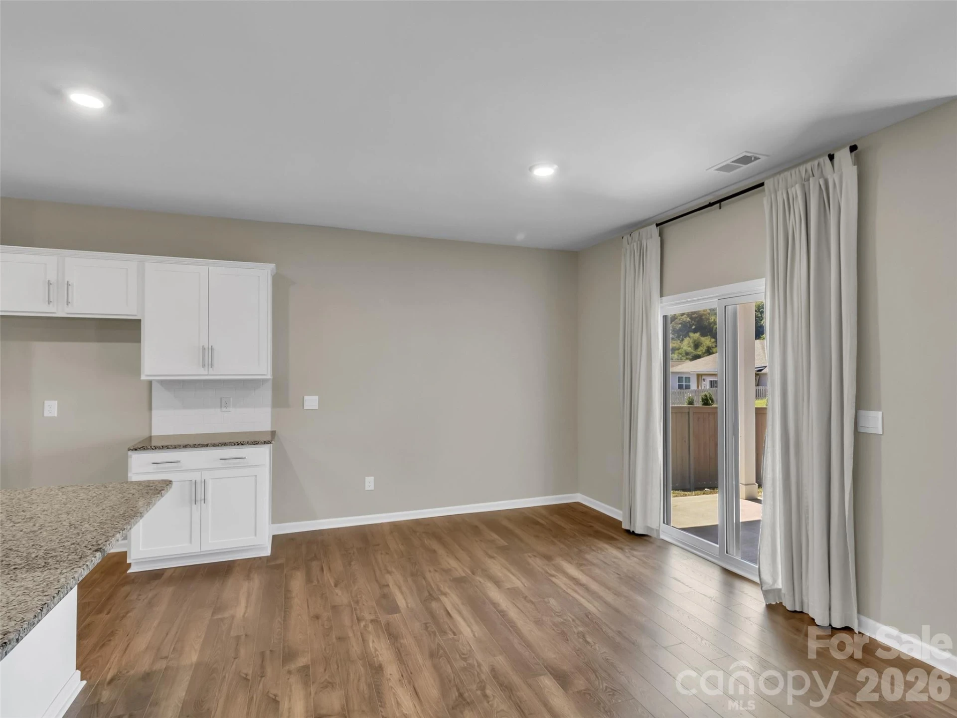 61 Woodvale Drive - Photo 9