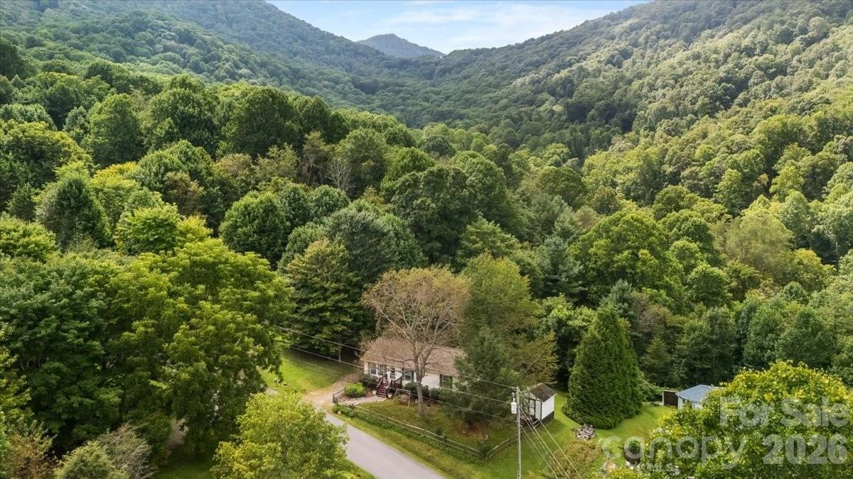 220 Powderhorn Drive - Photo 3