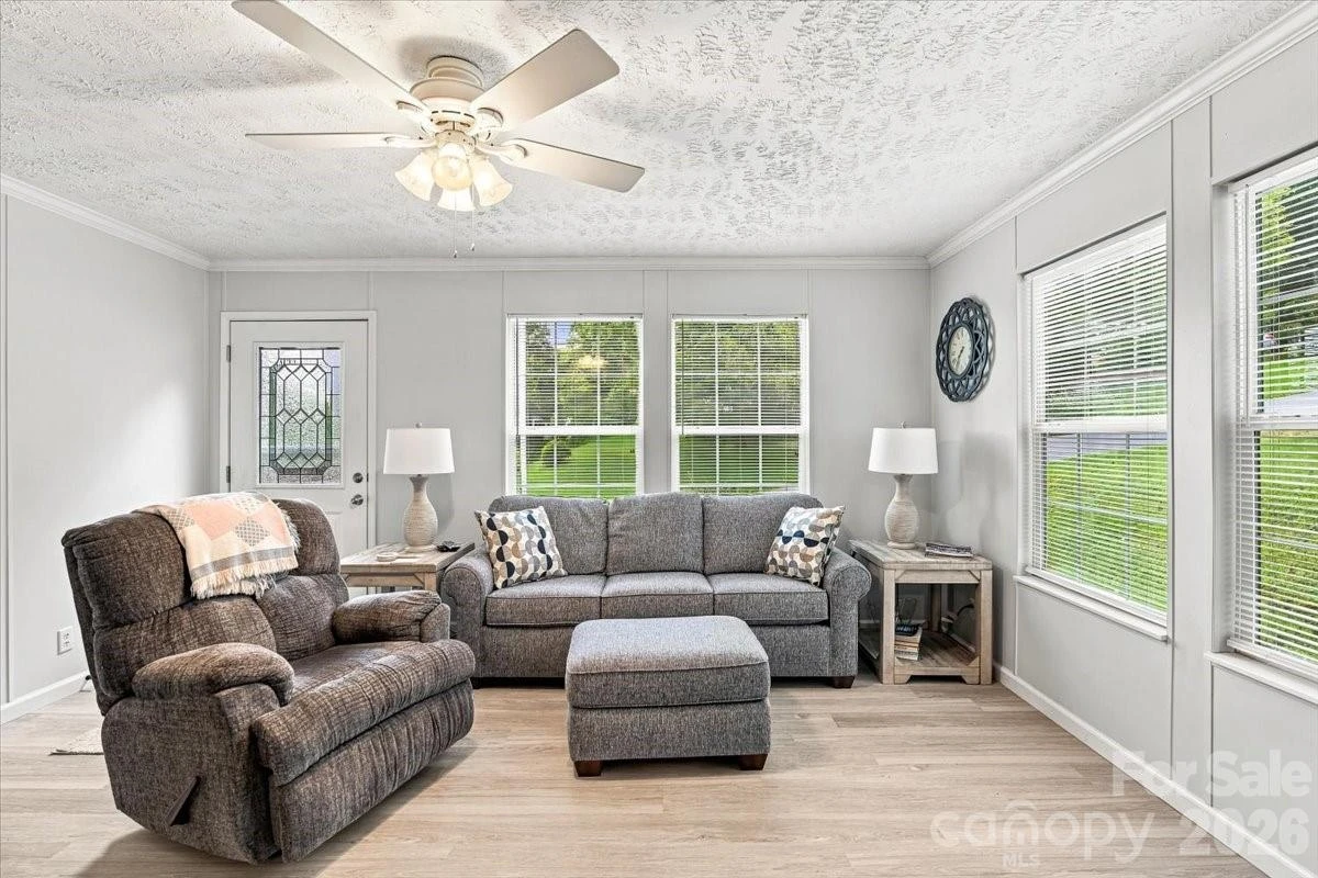 220 Powderhorn Drive - Photo 7