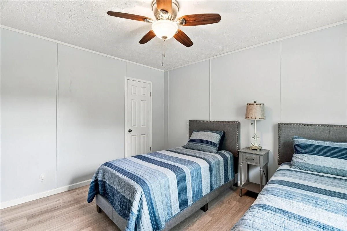 220 Powderhorn Drive - Photo 18