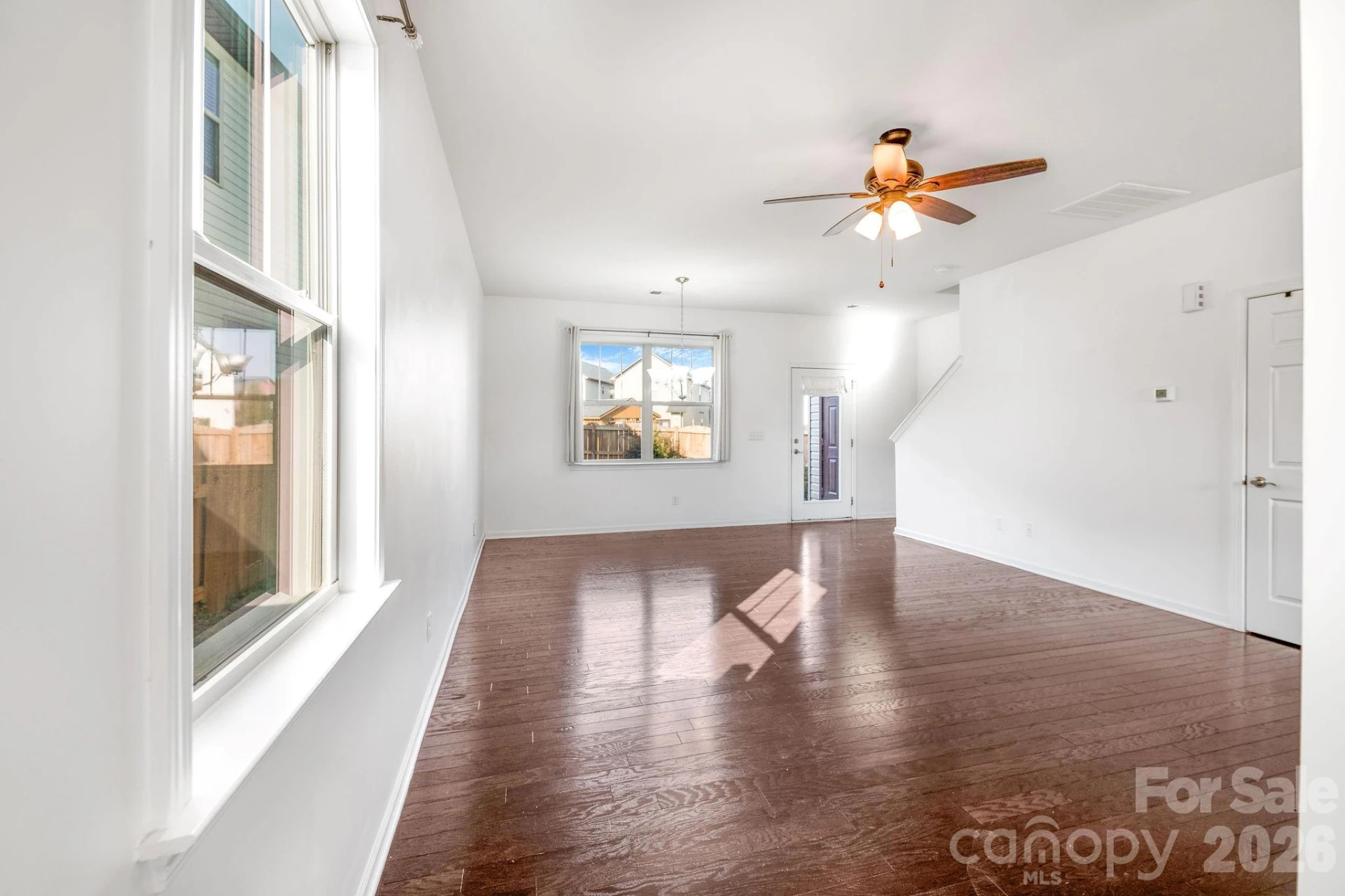738 Cardwell Lane - Photo 8