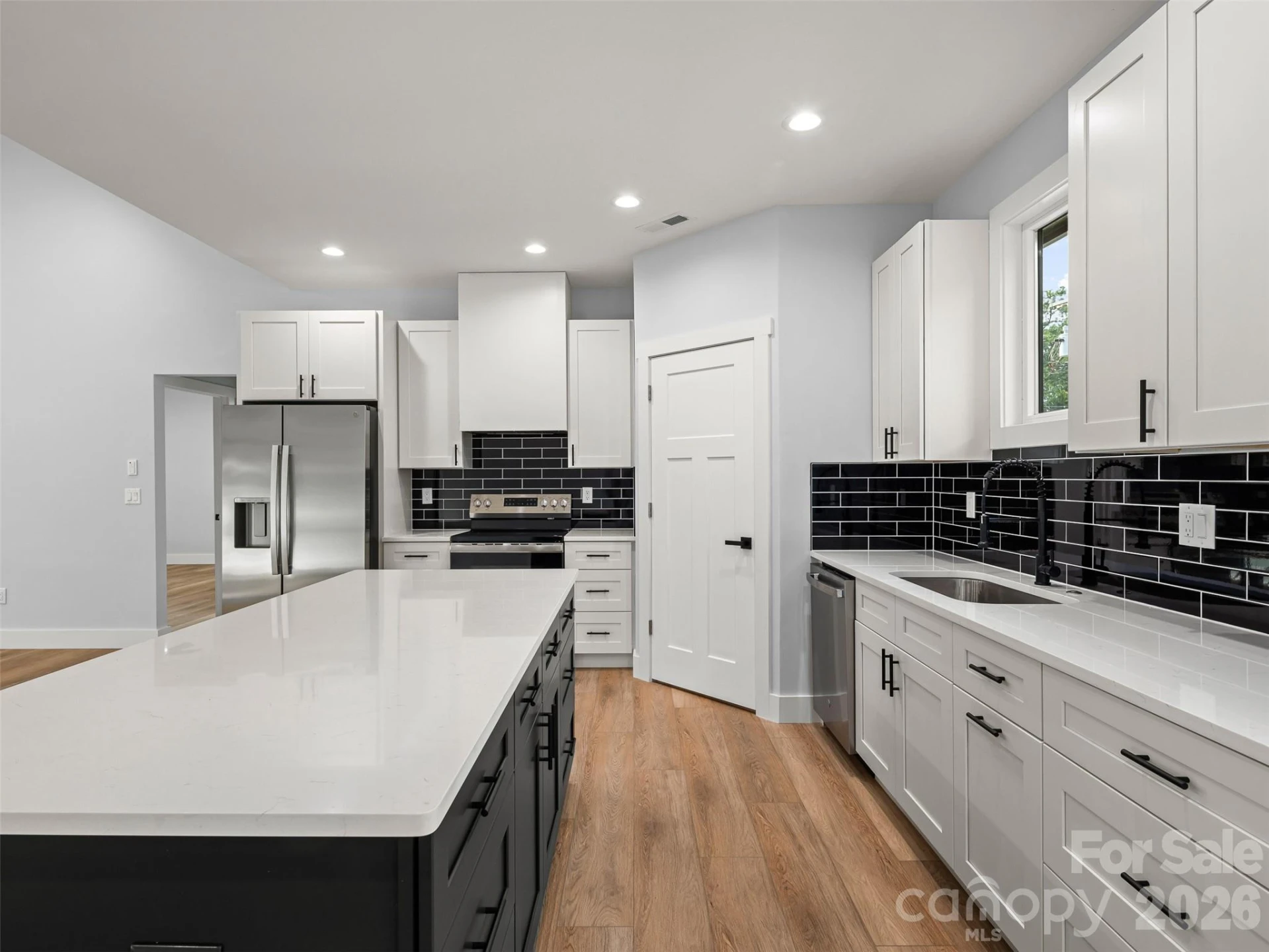 902 Narva Road - Photo 22