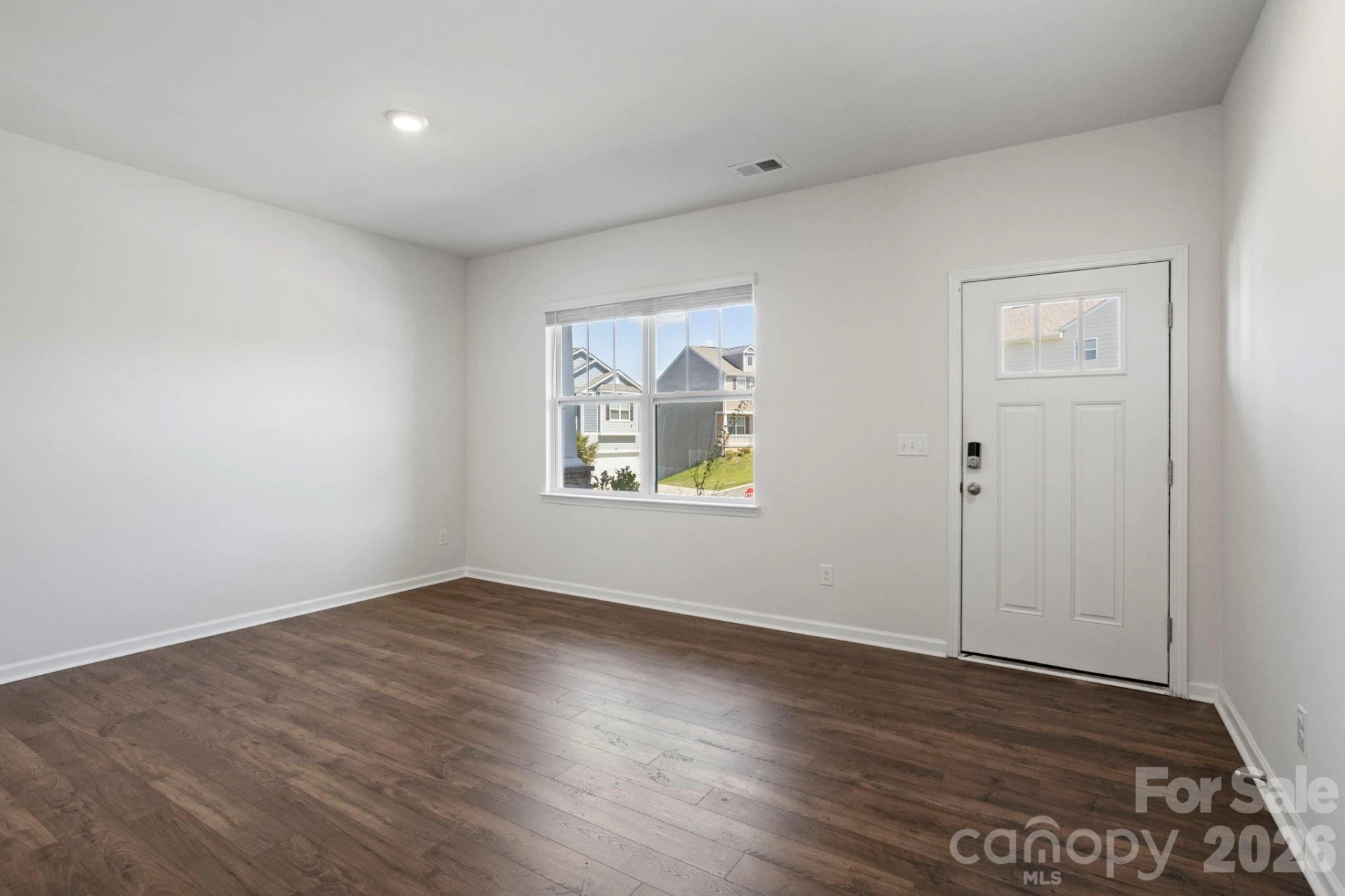 138 Marathon Lane - Photo 4