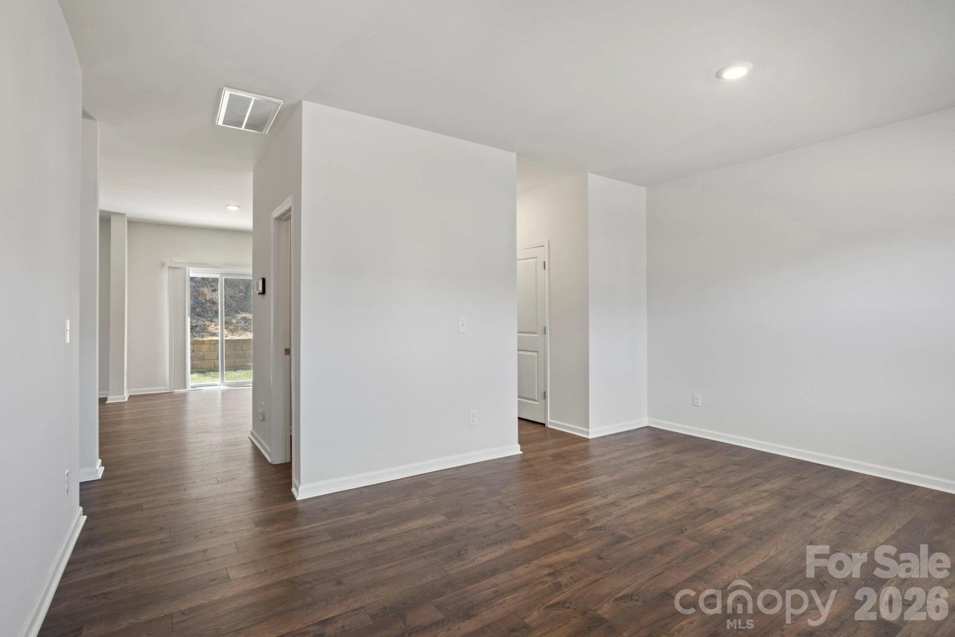 138 Marathon Lane - Photo 5