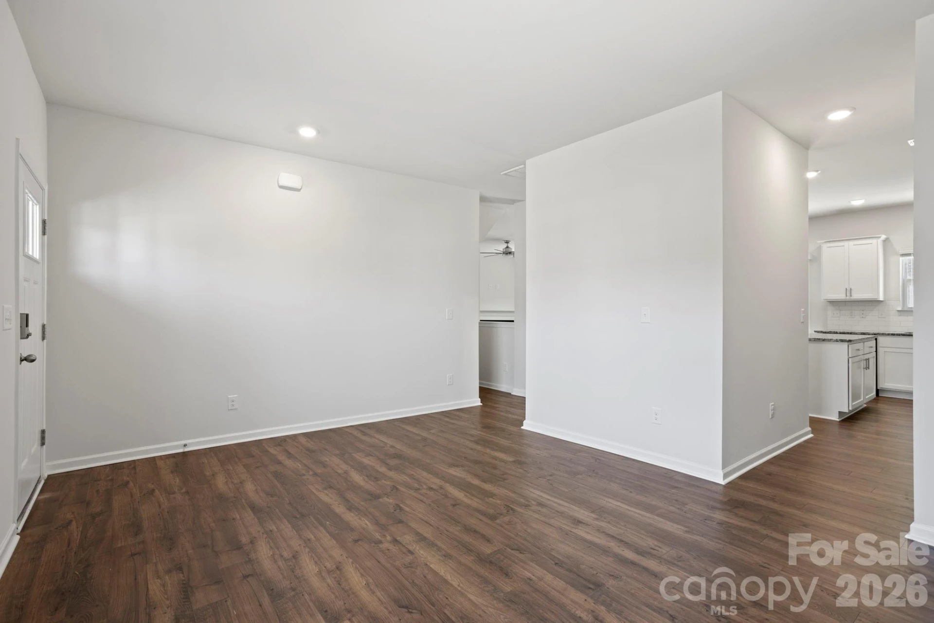 138 Marathon Lane - Photo 7